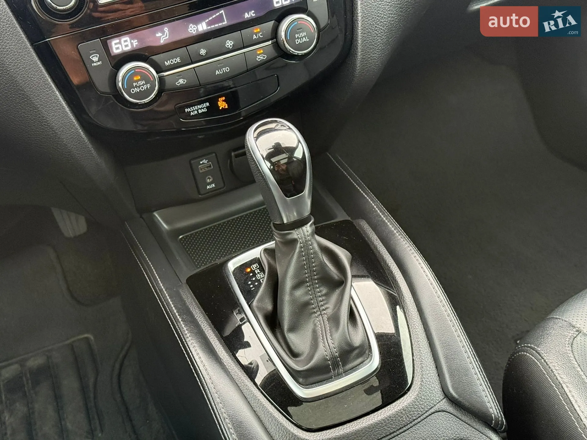 2016 Nissan Rogue - мініатюра 25