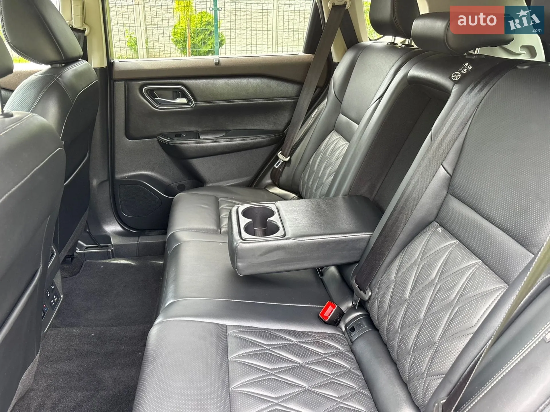 2021 Nissan Rogue - мініатюра 24