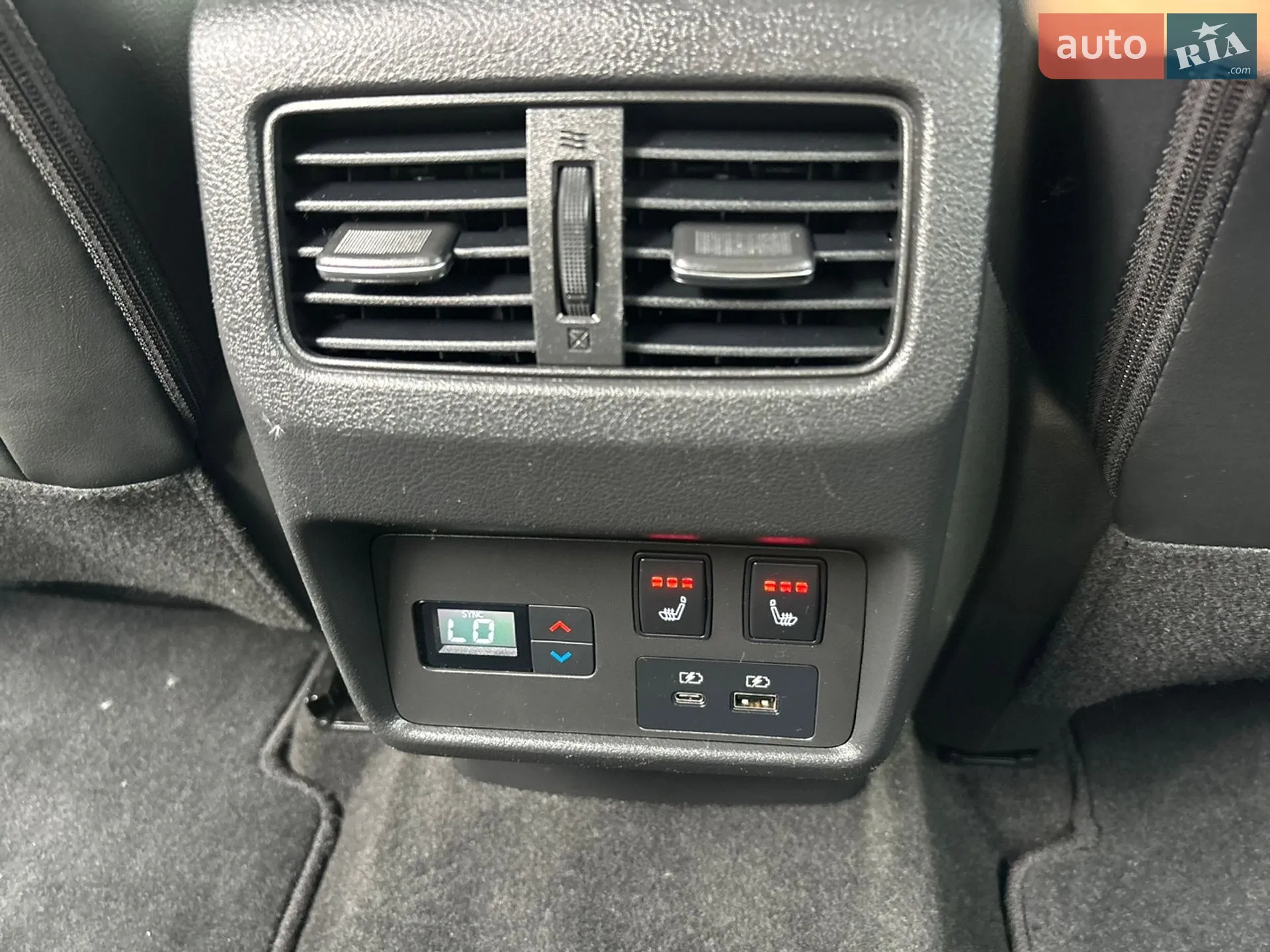 2021 Nissan Rogue - мініатюра 38