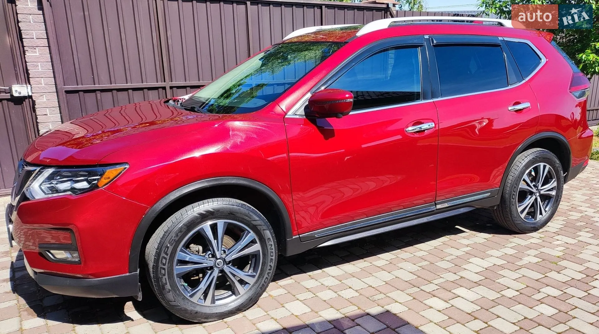 2017 Nissan Rogue - мініатюра 2