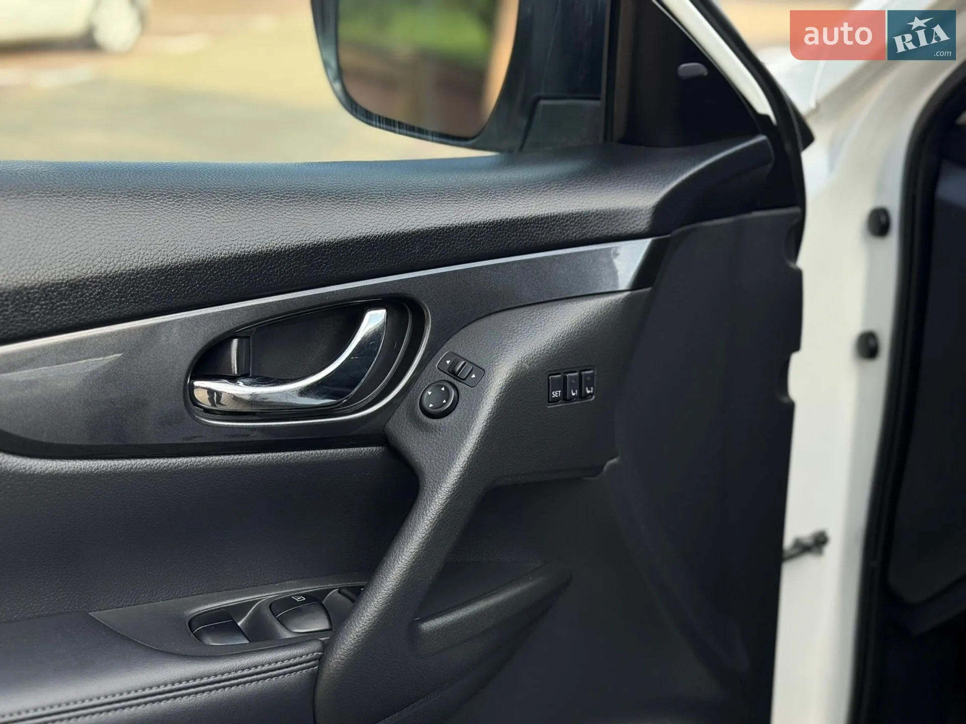 2019 Nissan Rogue - мініатюра 29