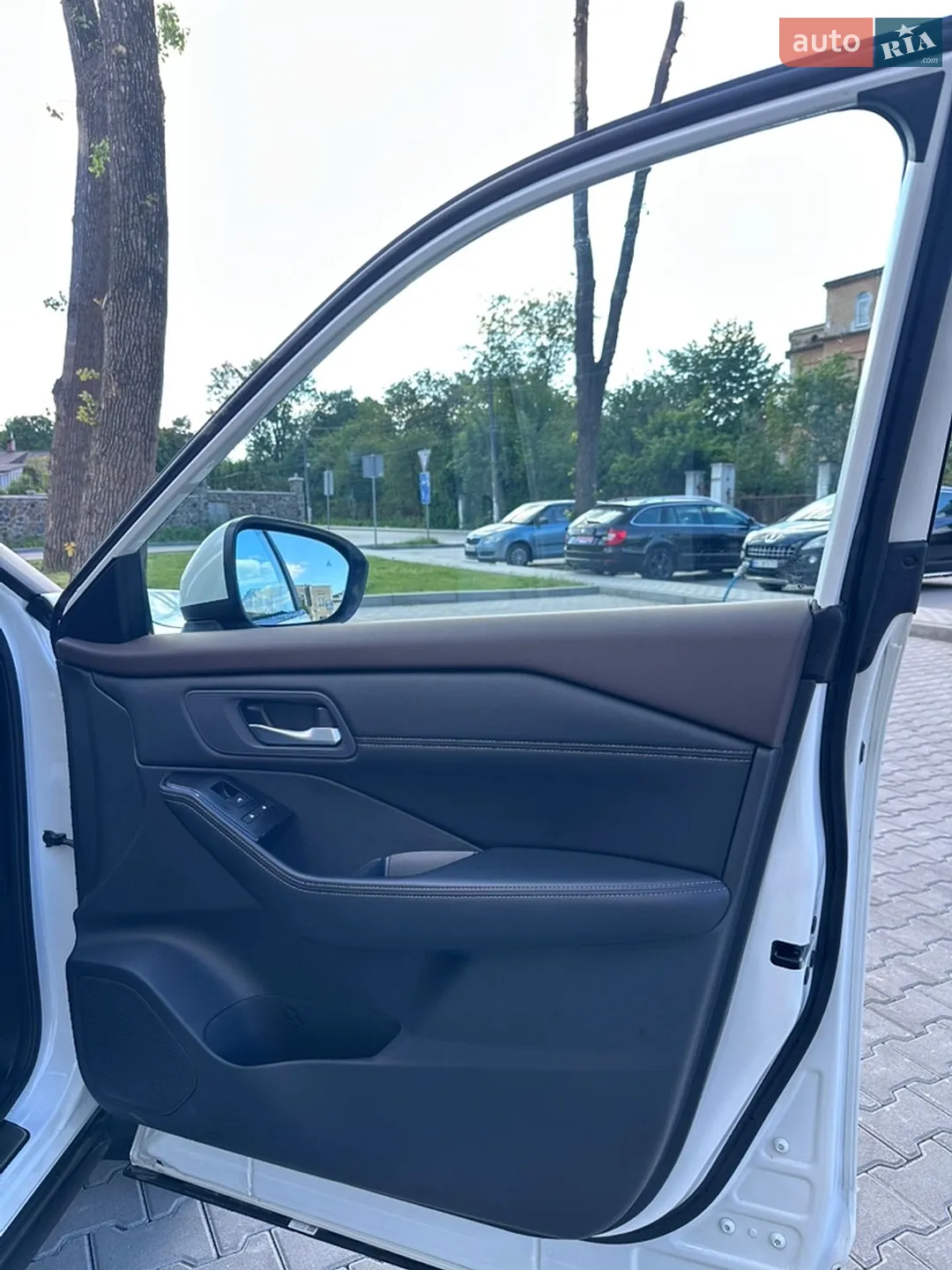 2023 Nissan Rogue - мініатюра 31