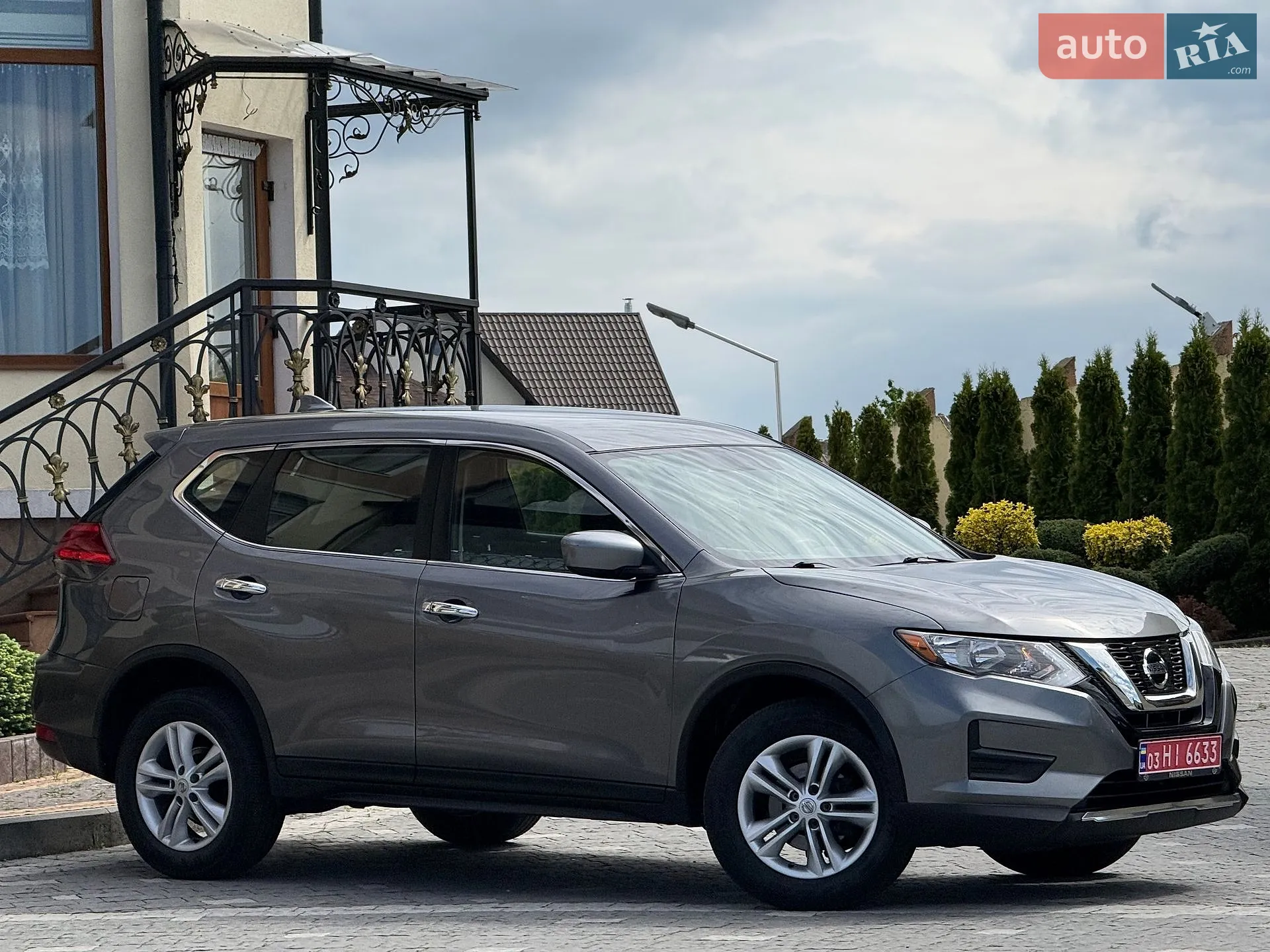 2017 Nissan Rogue - мініатюра 5