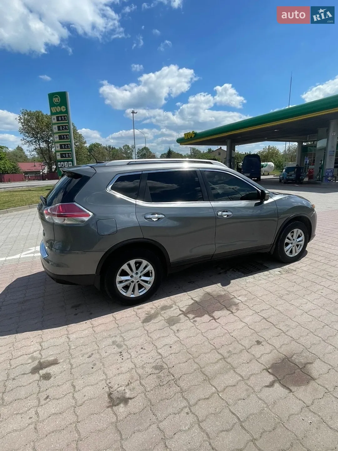 2016 Nissan Rogue - мініатюра 3