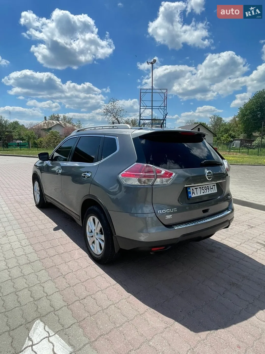 2016 Nissan Rogue - мініатюра 9