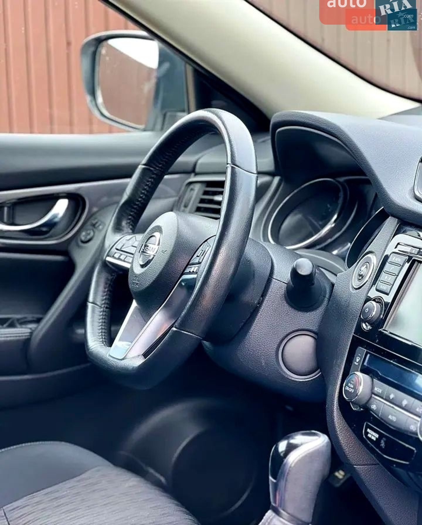 2018 Nissan Rogue - мініатюра 4