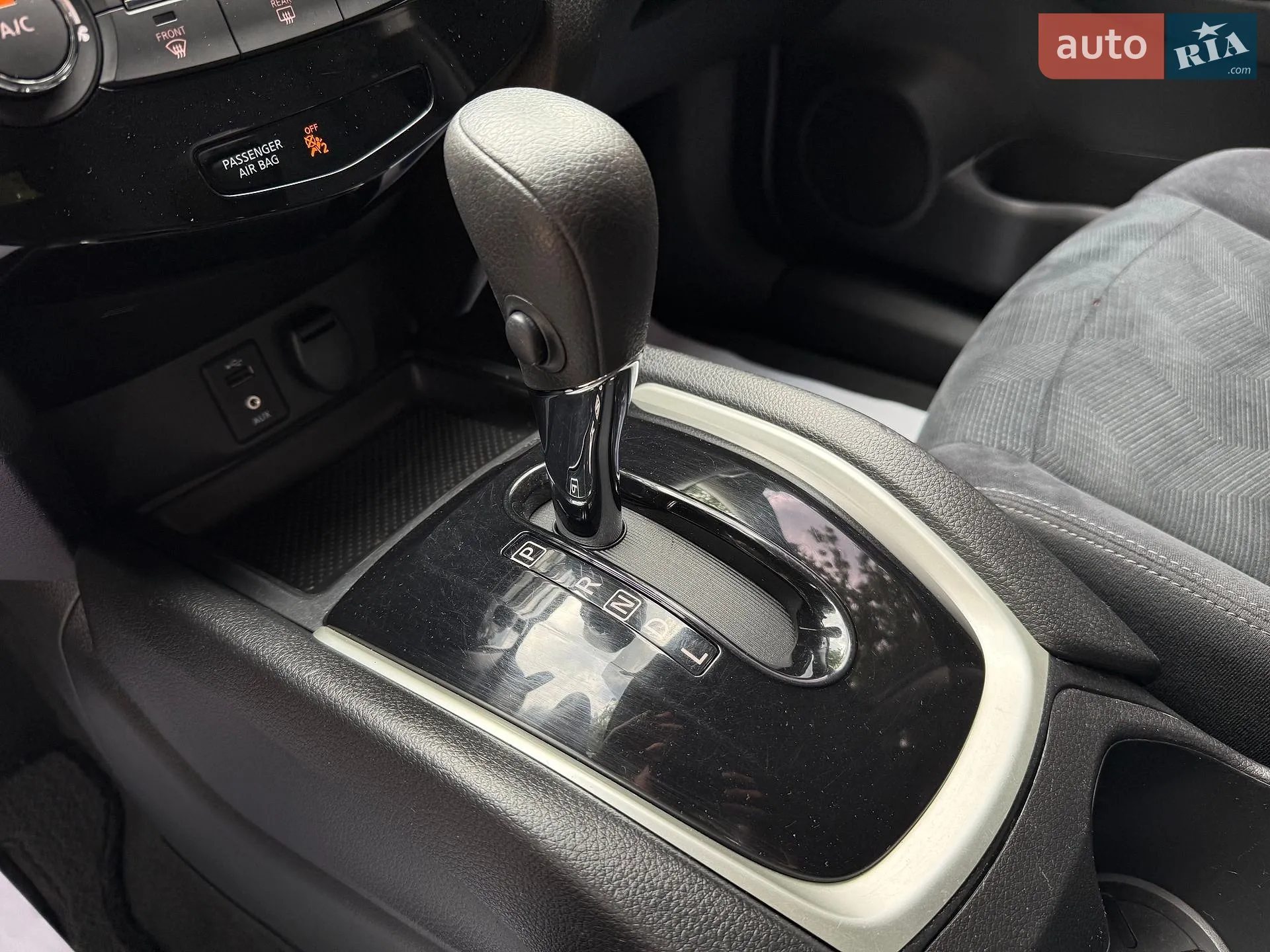 2016 Nissan Rogue - мініатюра 15