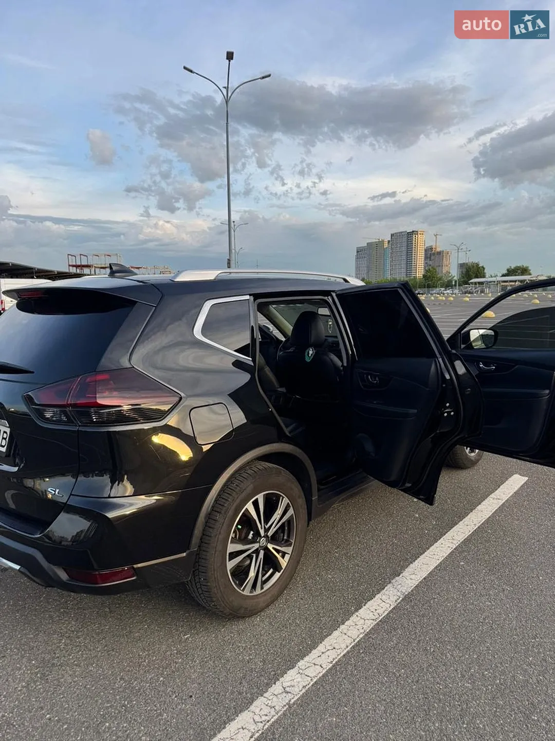 2018 Nissan Rogue - мініатюра 8