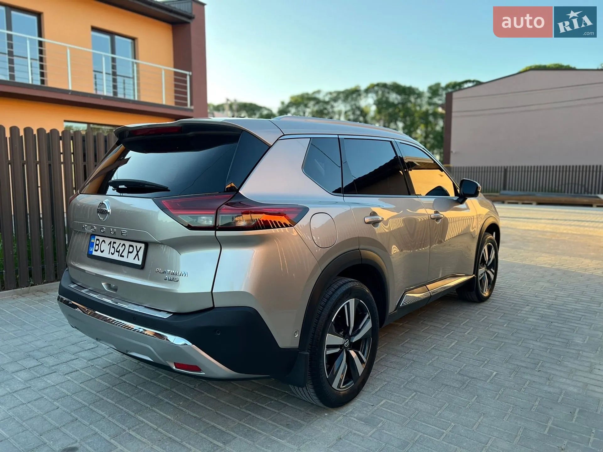 2021 Nissan Rogue - мініатюра 5