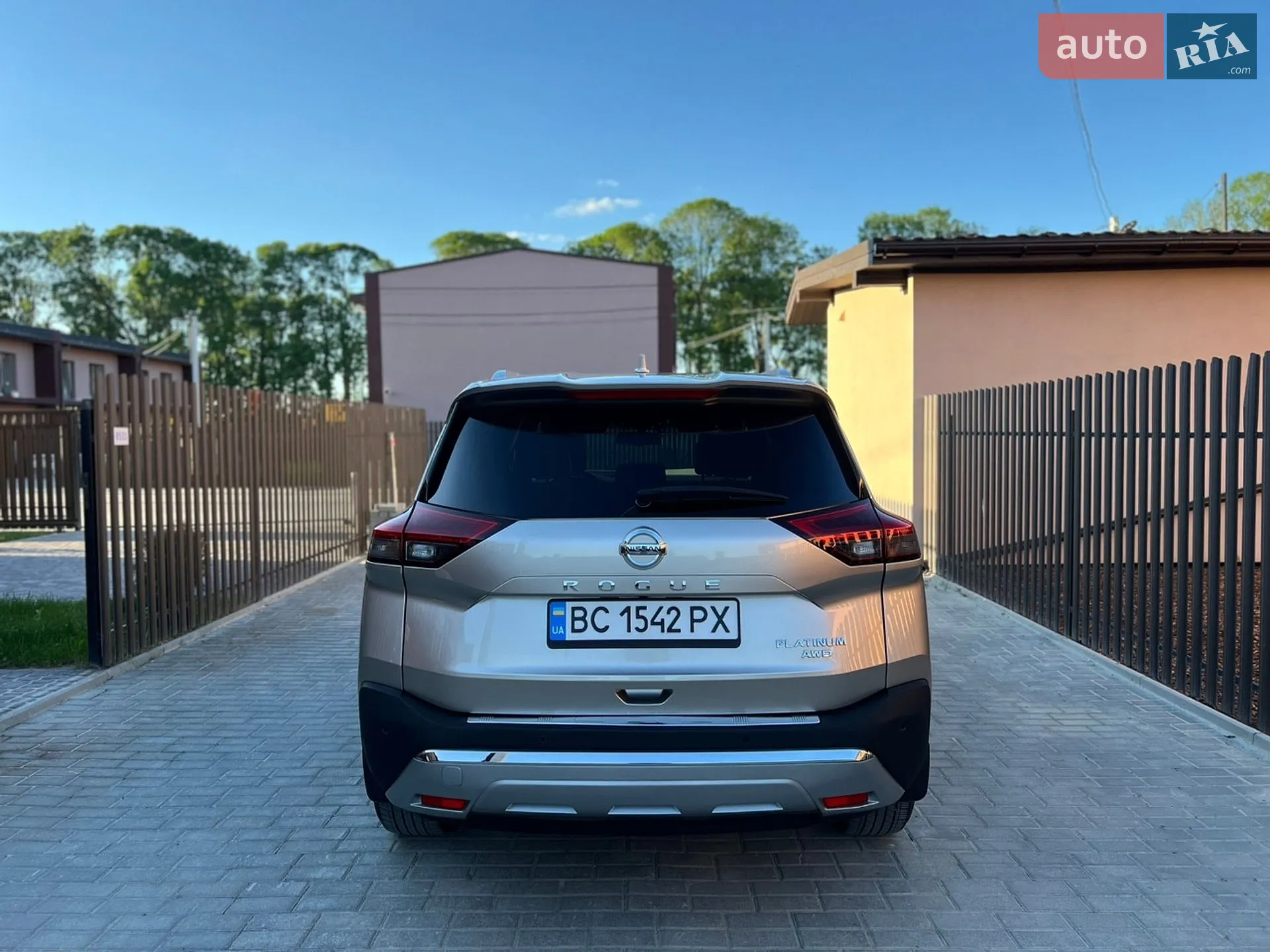 2021 Nissan Rogue - мініатюра 11