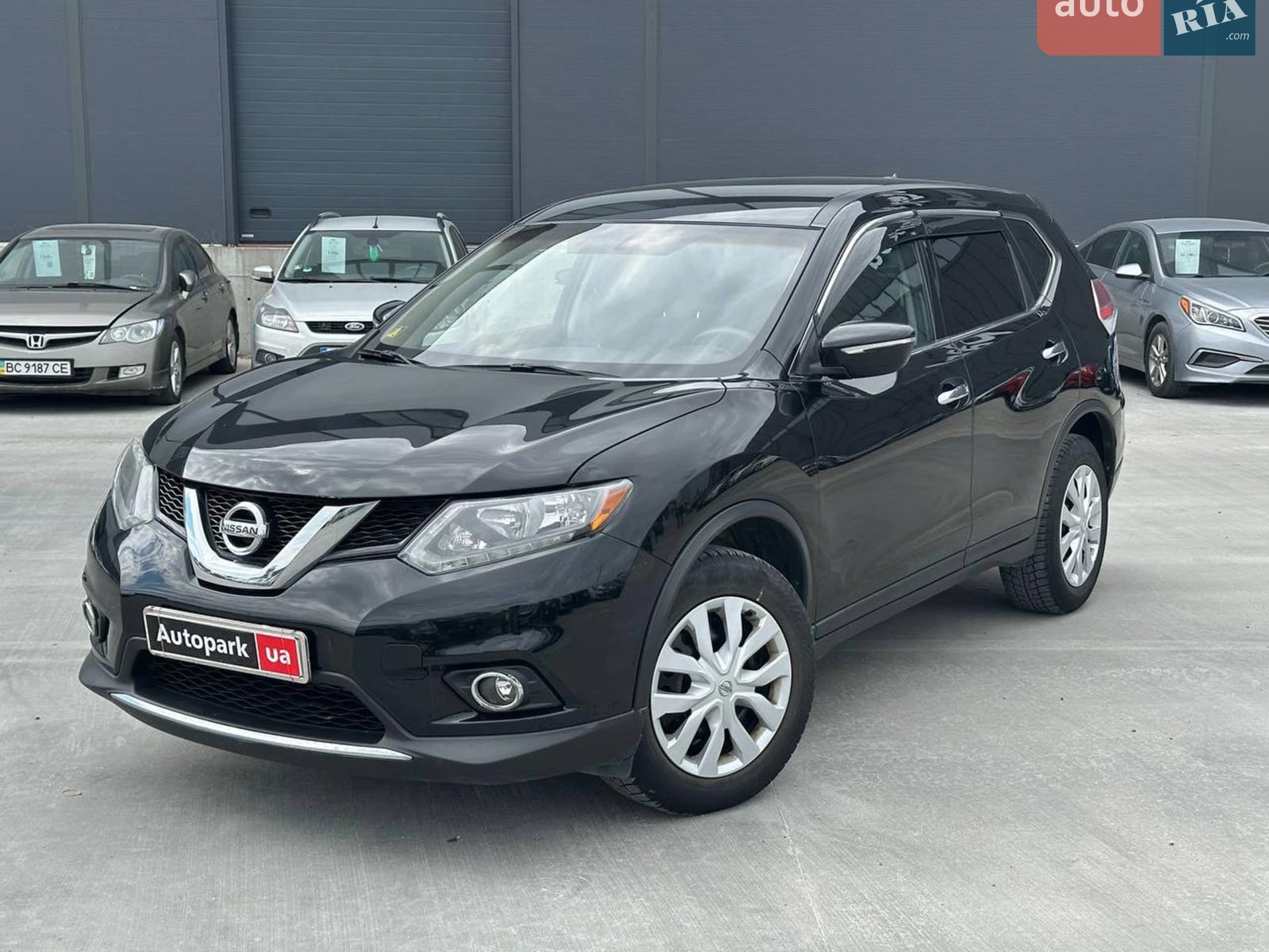 2015 Nissan Rogue - фото 1