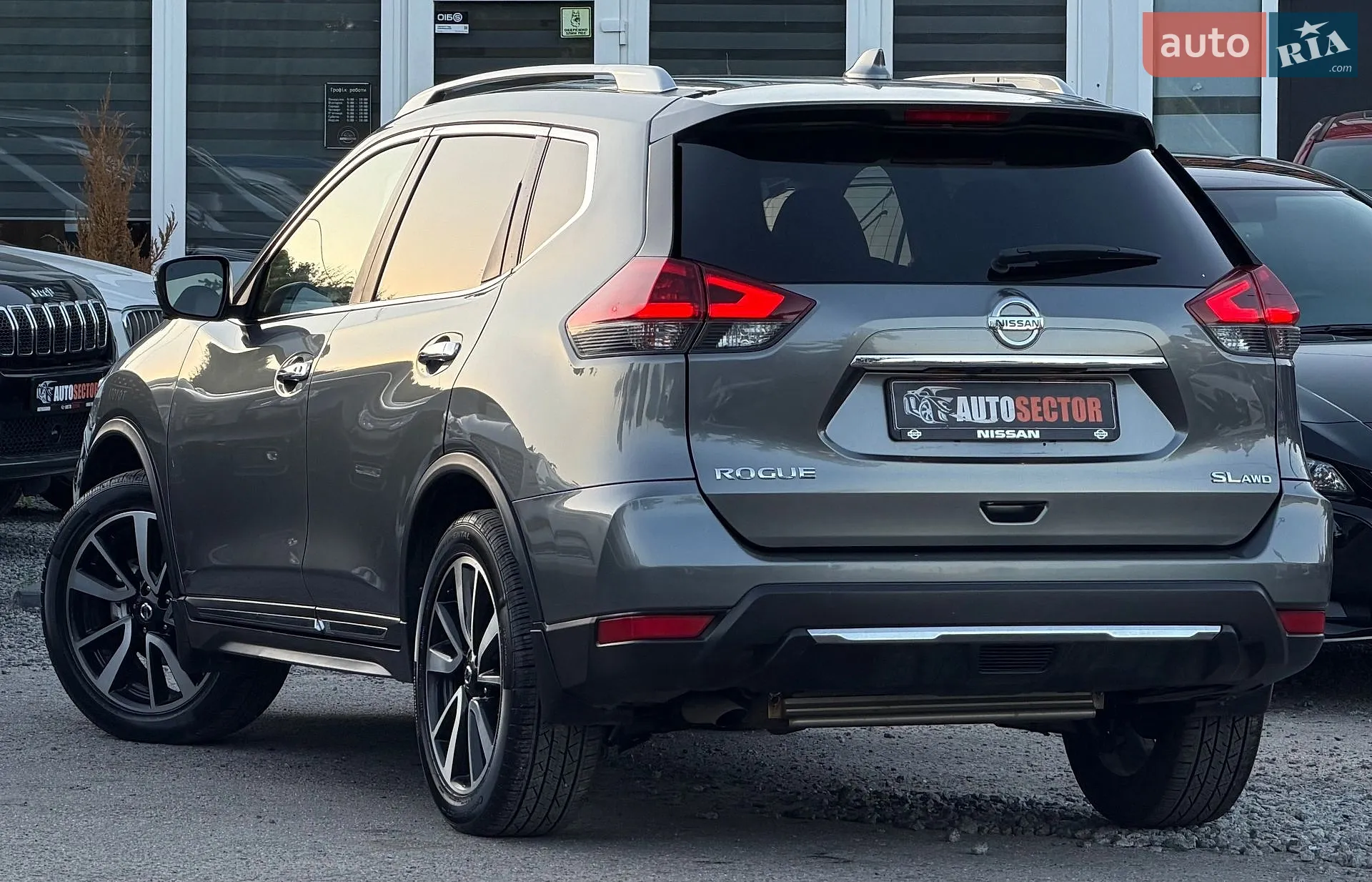 2018 Nissan Rogue - мініатюра 4
