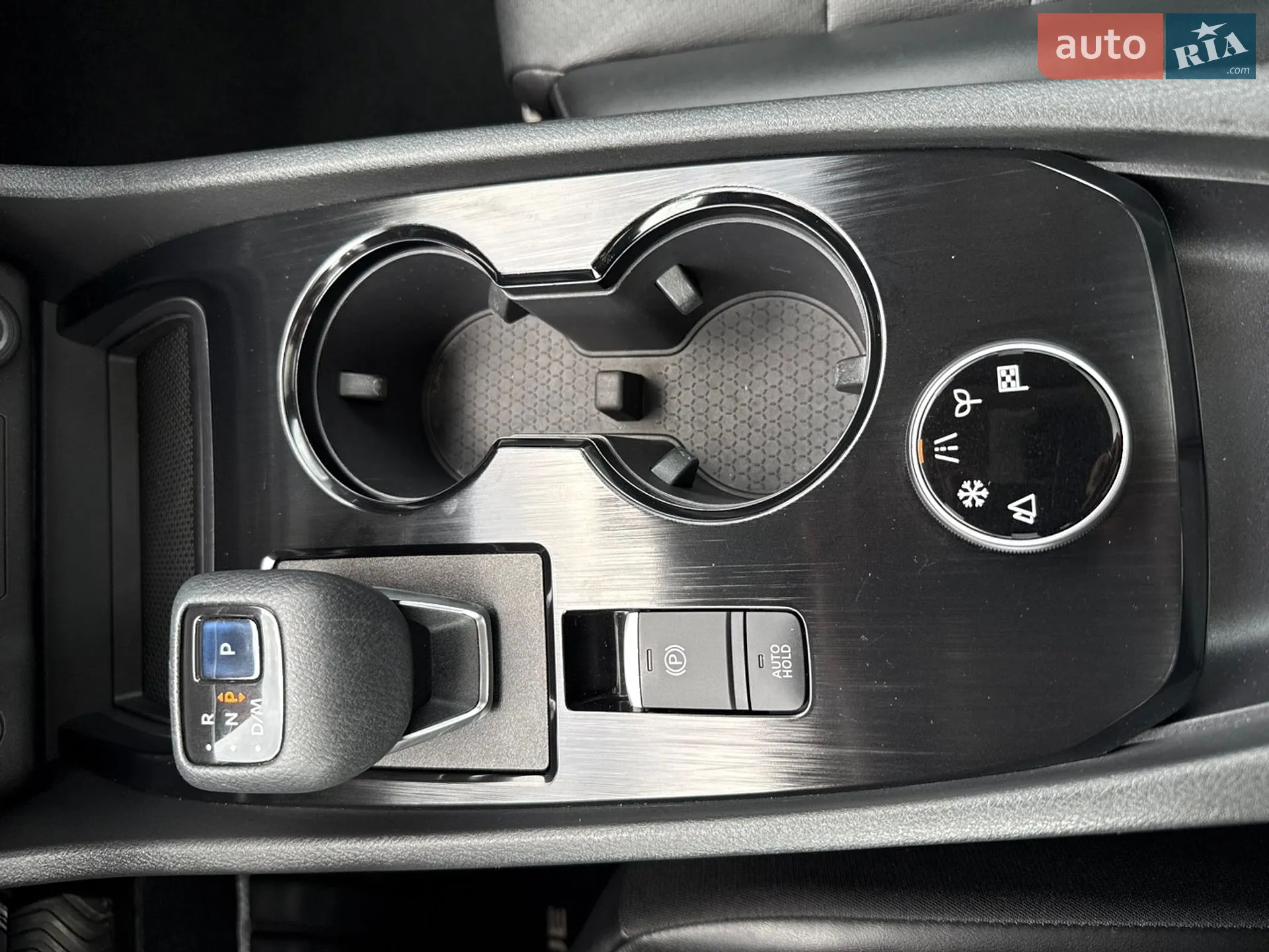 2021 Nissan Rogue - мініатюра 41