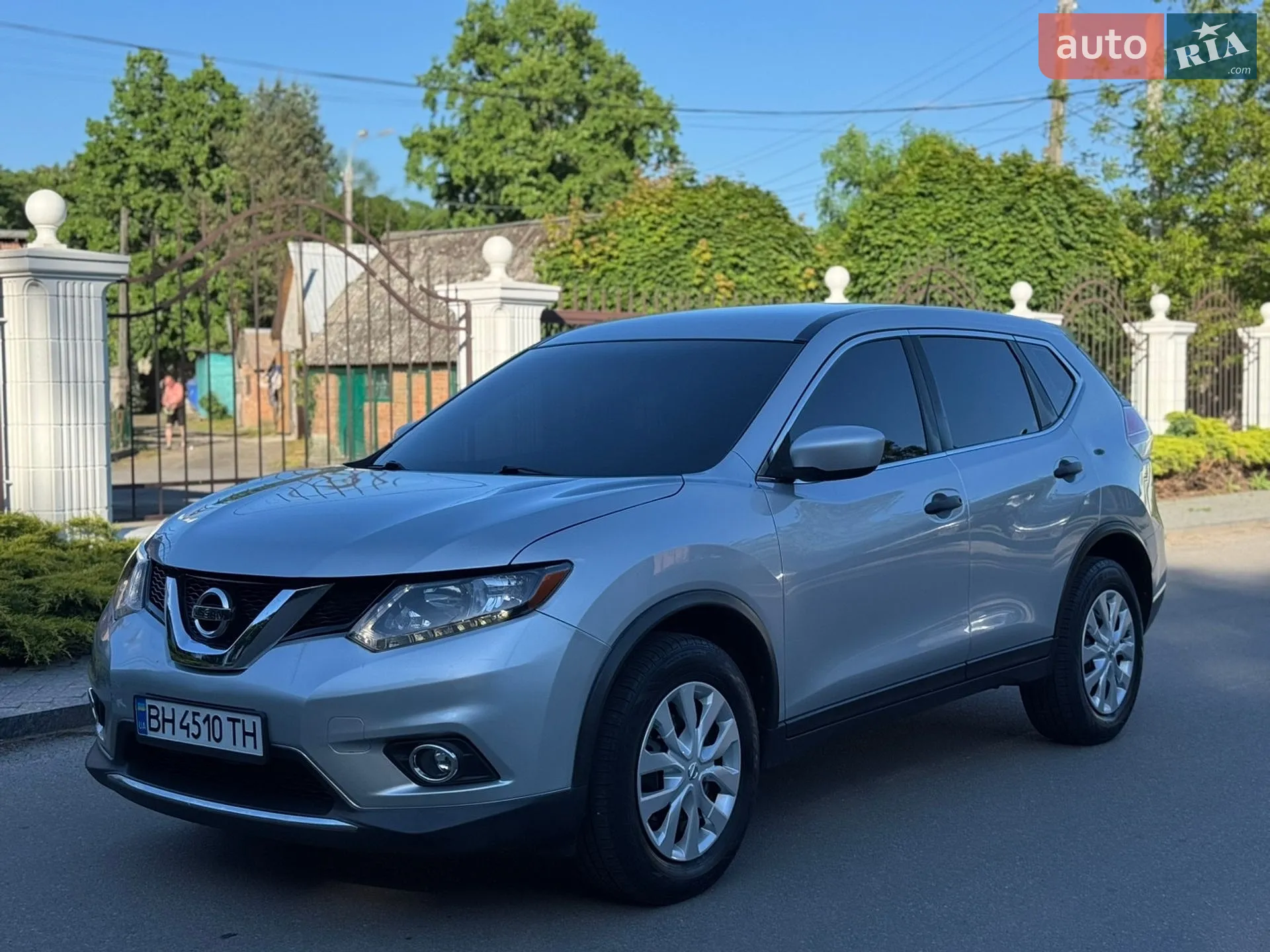 2016 Nissan Rogue - фото 1