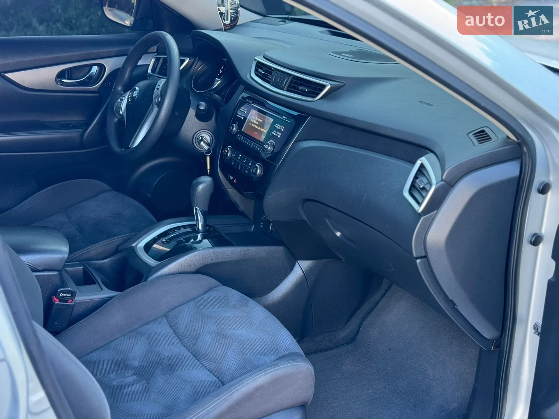 2016 Nissan Rogue - мініатюра 12