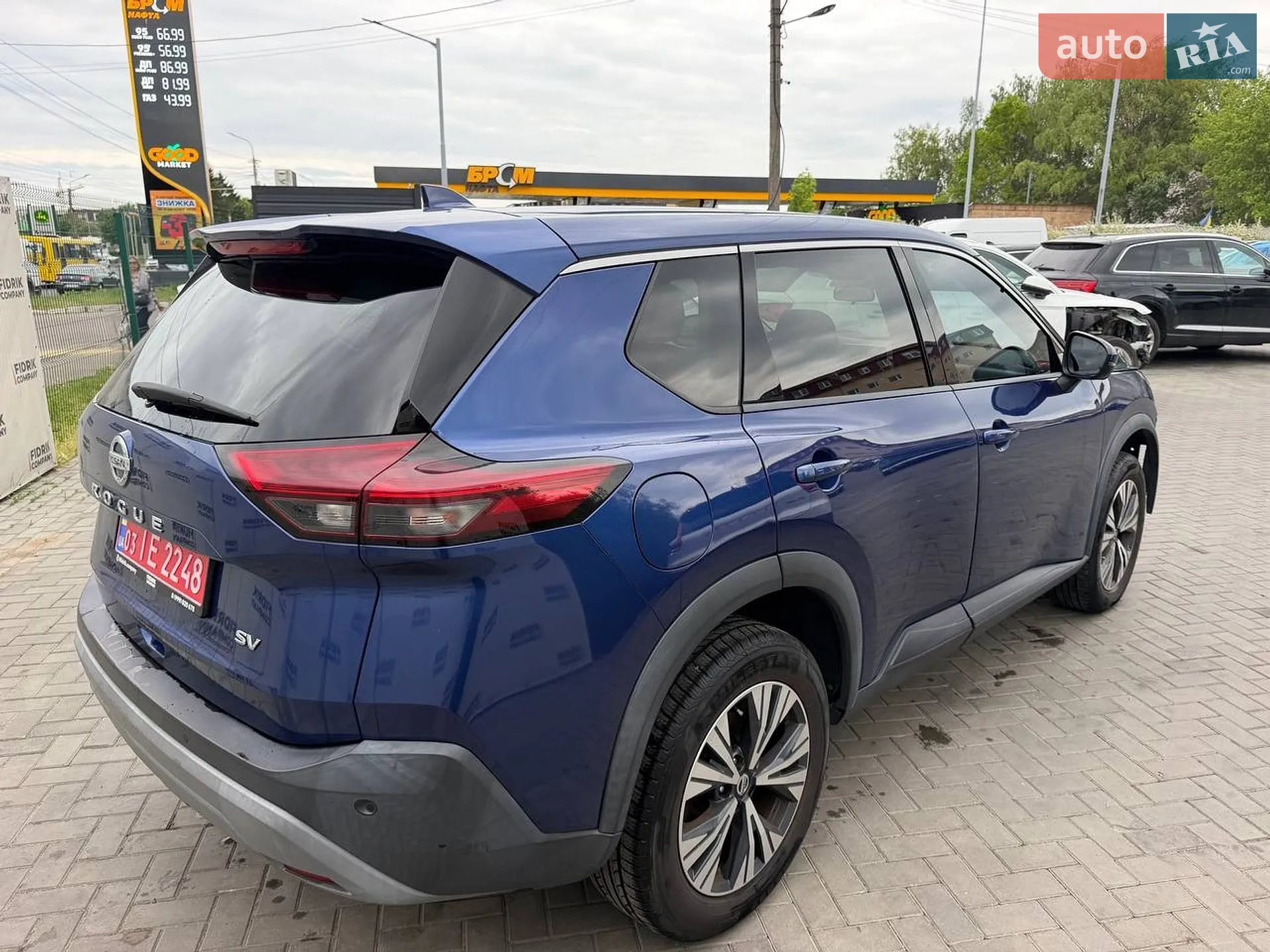 2020 Nissan Rogue - мініатюра 3