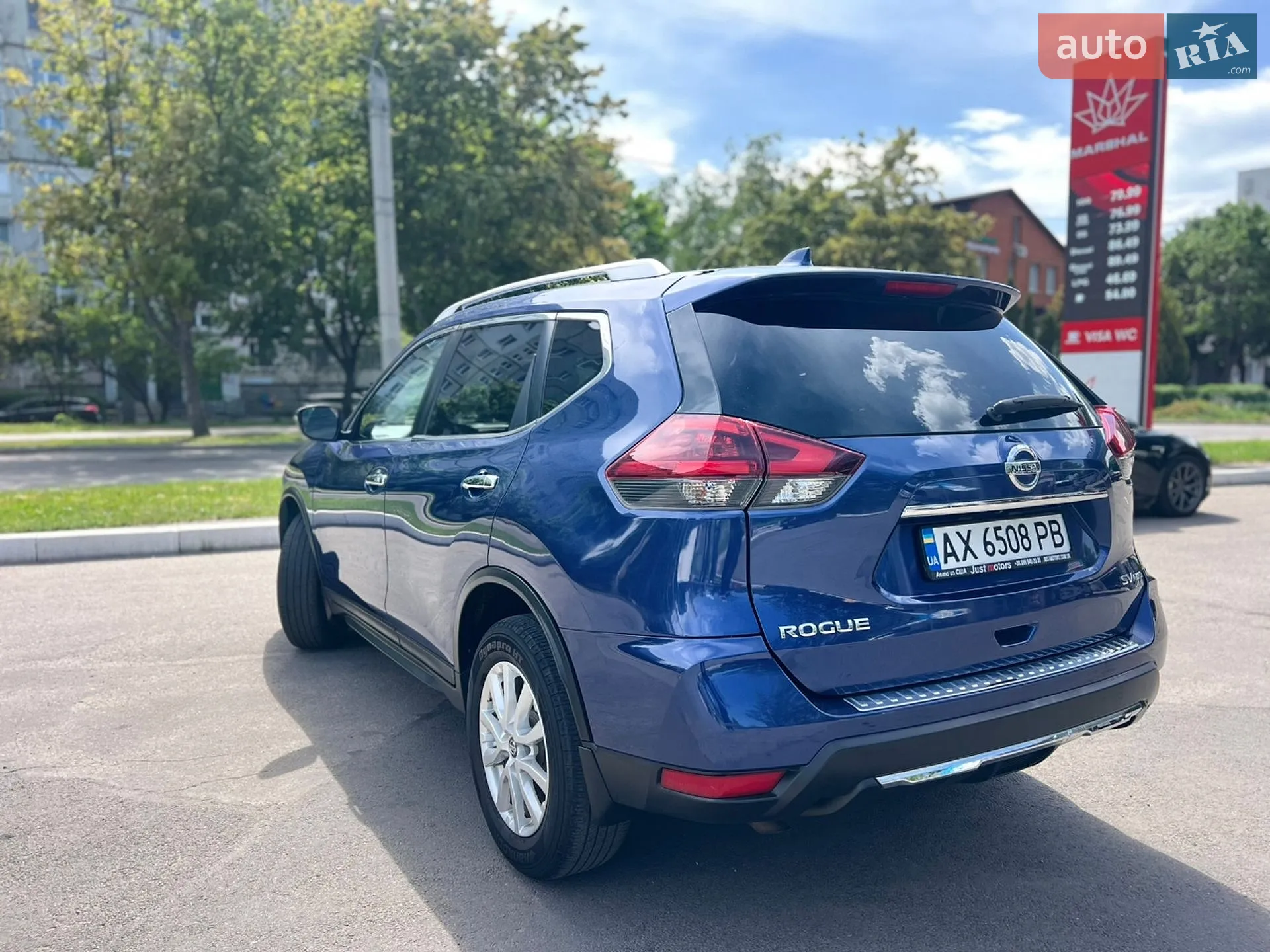 2018 Nissan Rogue - мініатюра 8