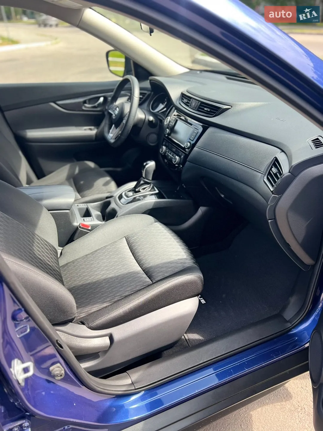 2018 Nissan Rogue - мініатюра 21