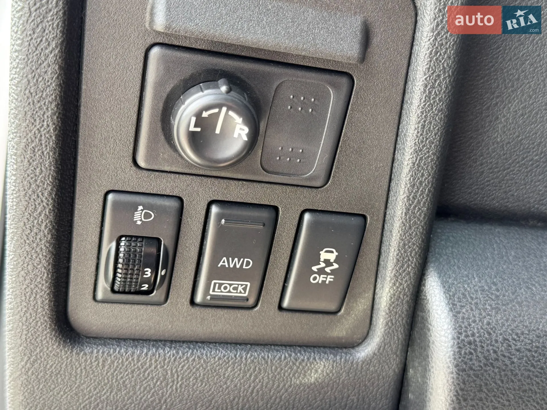 2012 Nissan Rogue - мініатюра 16
