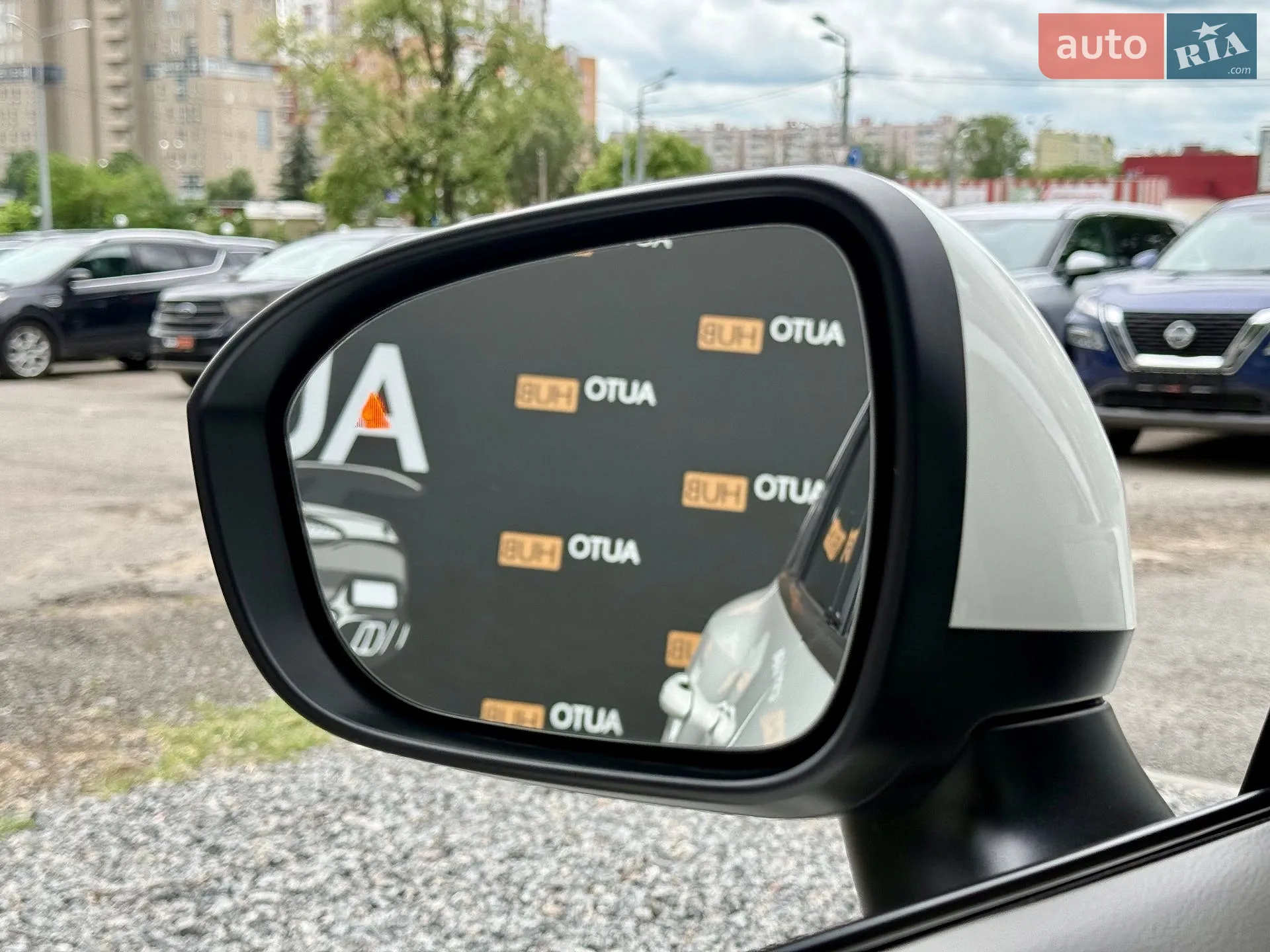 2020 Nissan Rogue - мініатюра 8