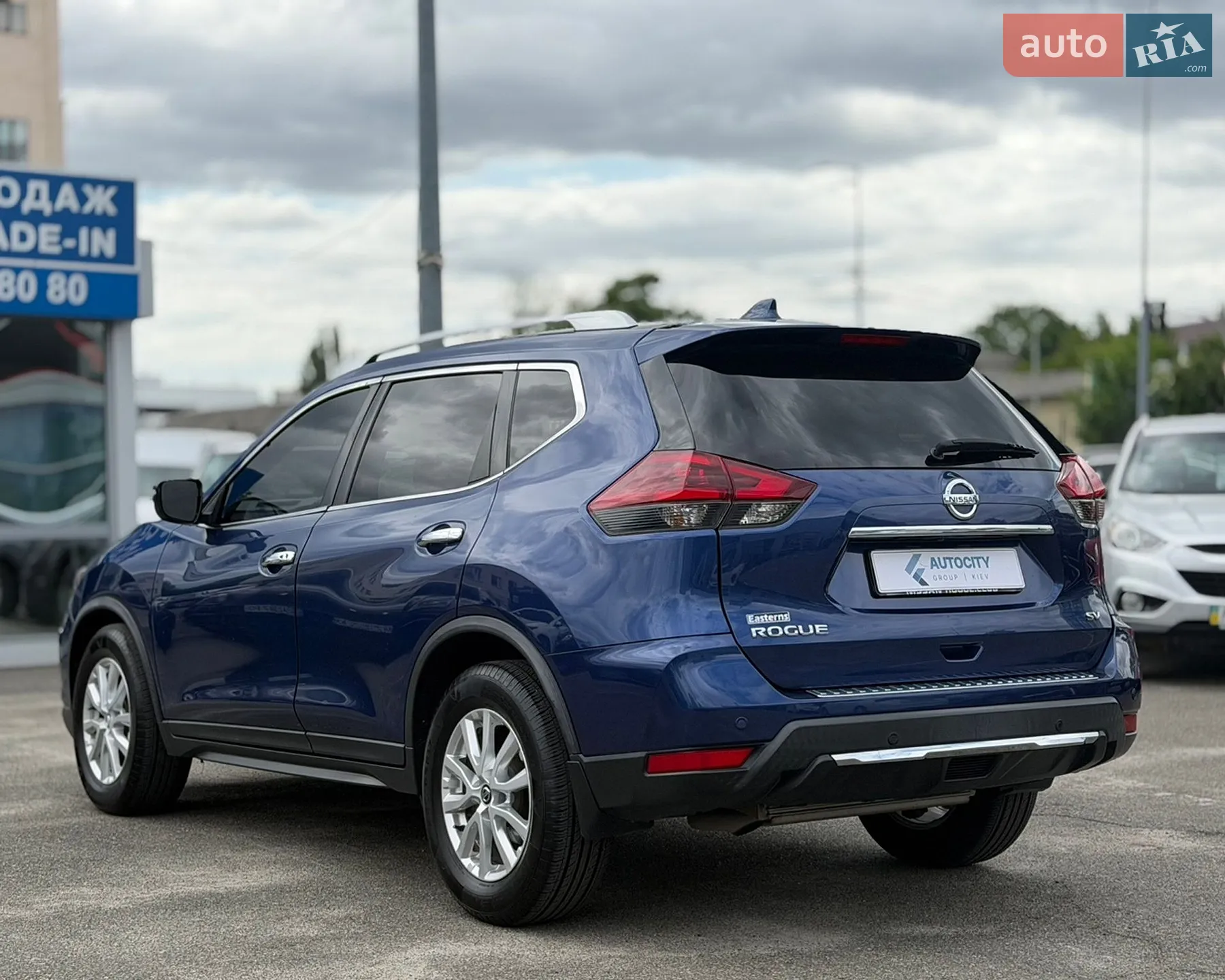 2019 Nissan Rogue - мініатюра 5