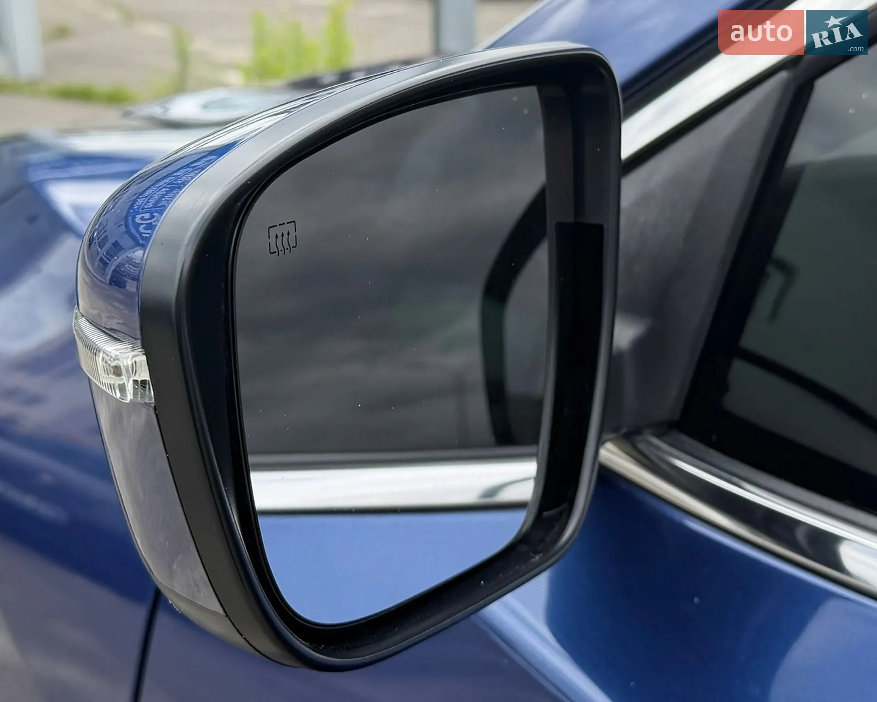 2019 Nissan Rogue - мініатюра 9