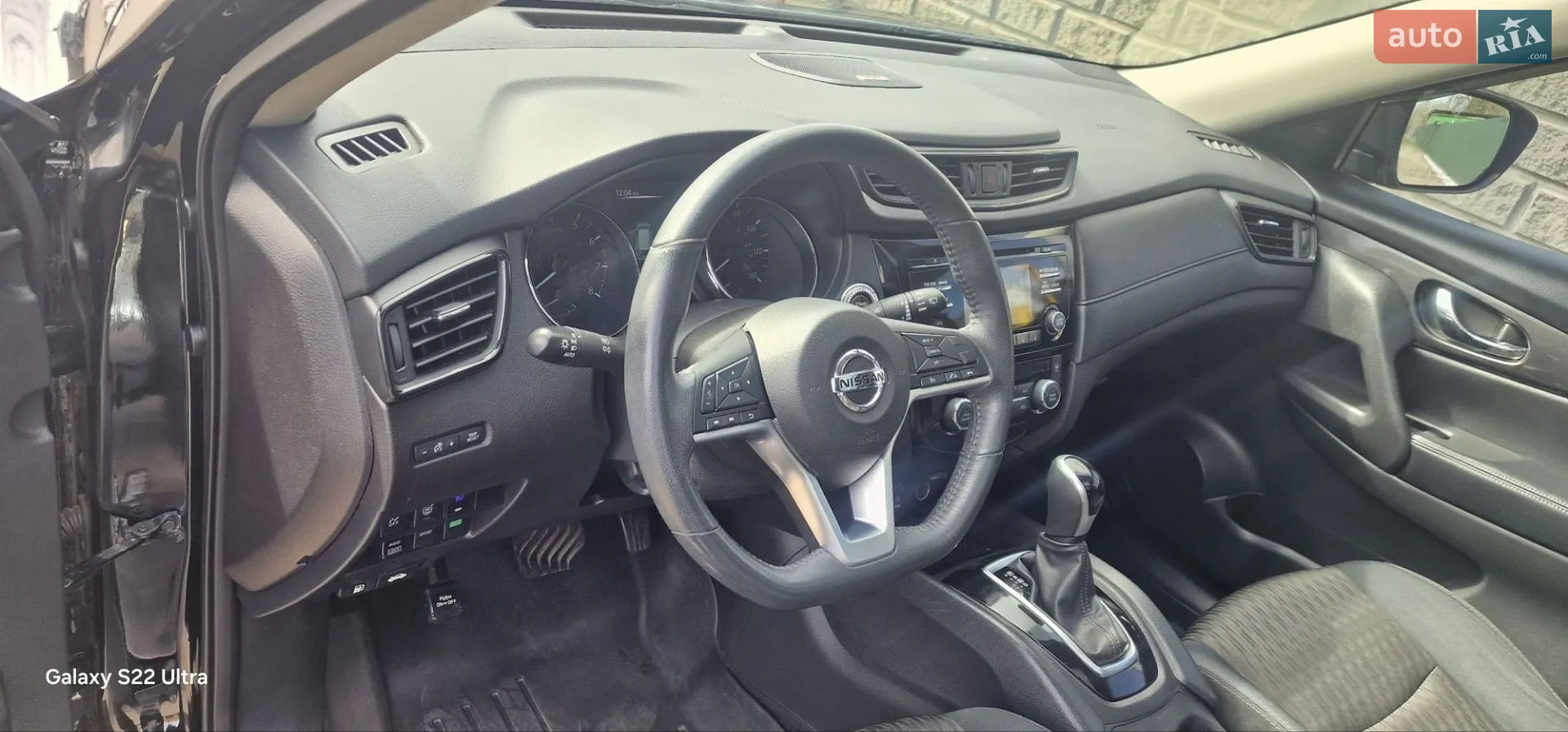 2017 Nissan Rogue - мініатюра 16