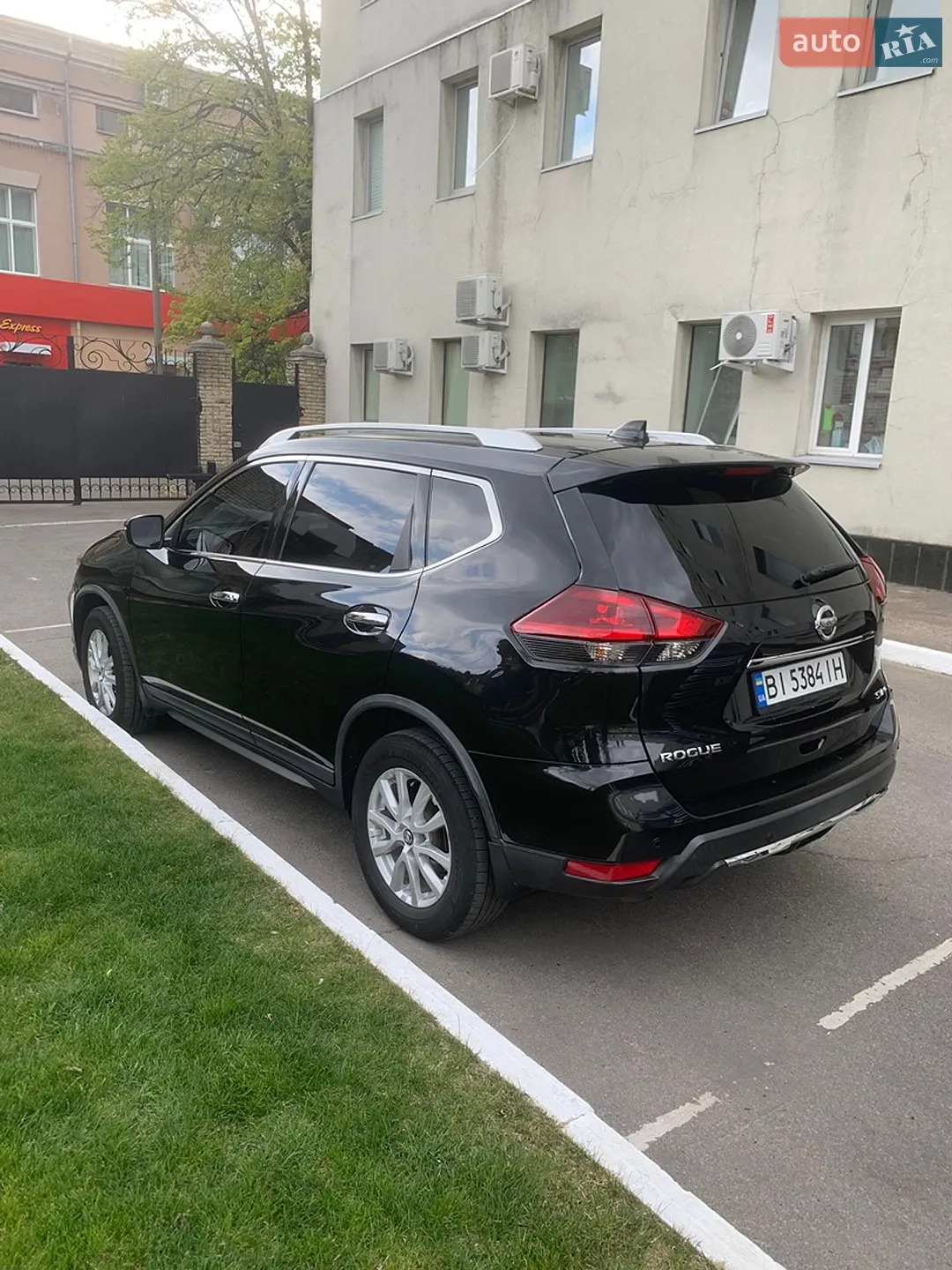 2019 Nissan Rogue - мініатюра 6