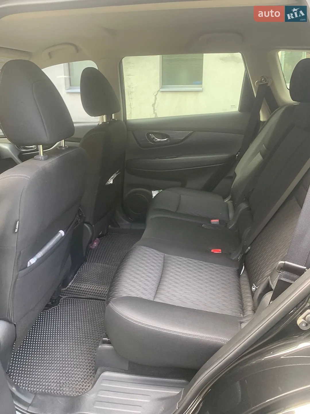2019 Nissan Rogue - мініатюра 10