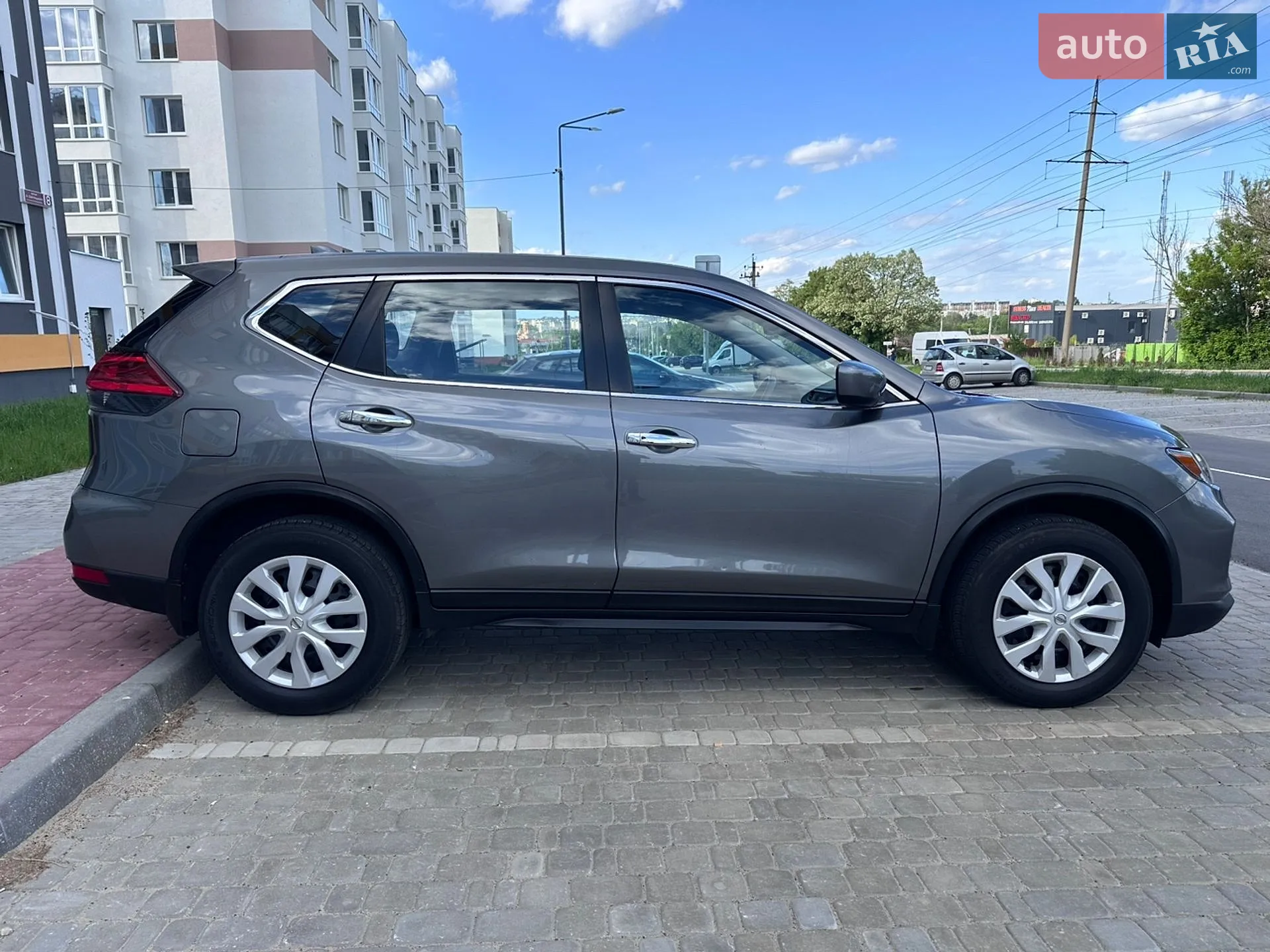 2017 Nissan Rogue - мініатюра 4