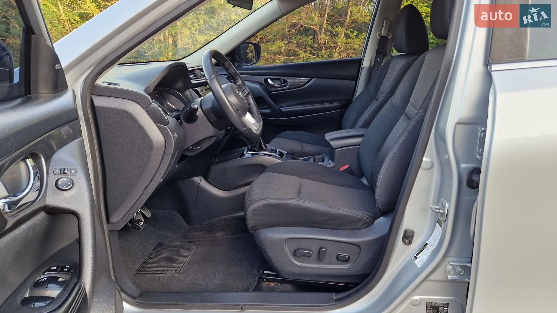 2016 Nissan Rogue - мініатюра 8