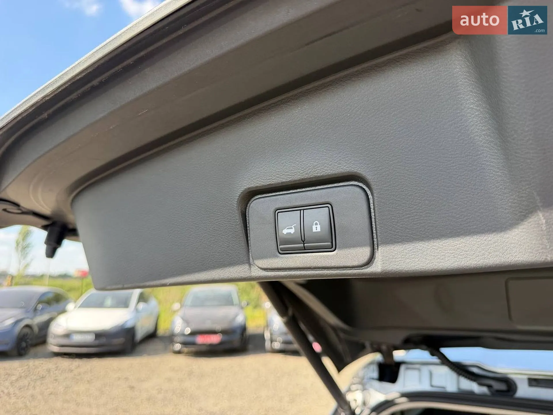 2021 Nissan Rogue - мініатюра 8