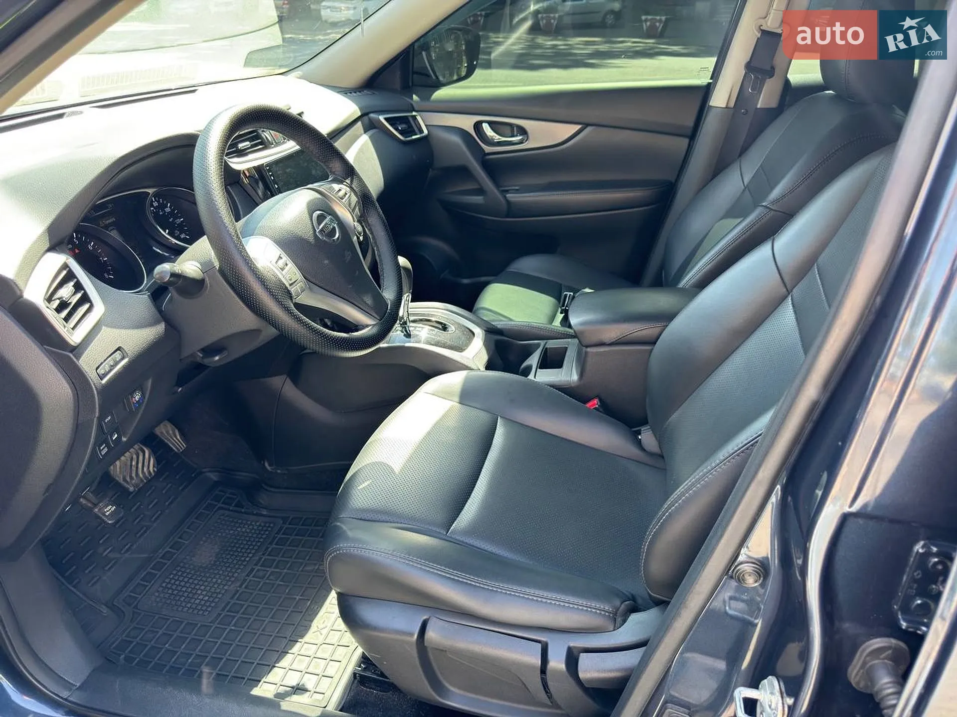 2016 Nissan Rogue - мініатюра 22