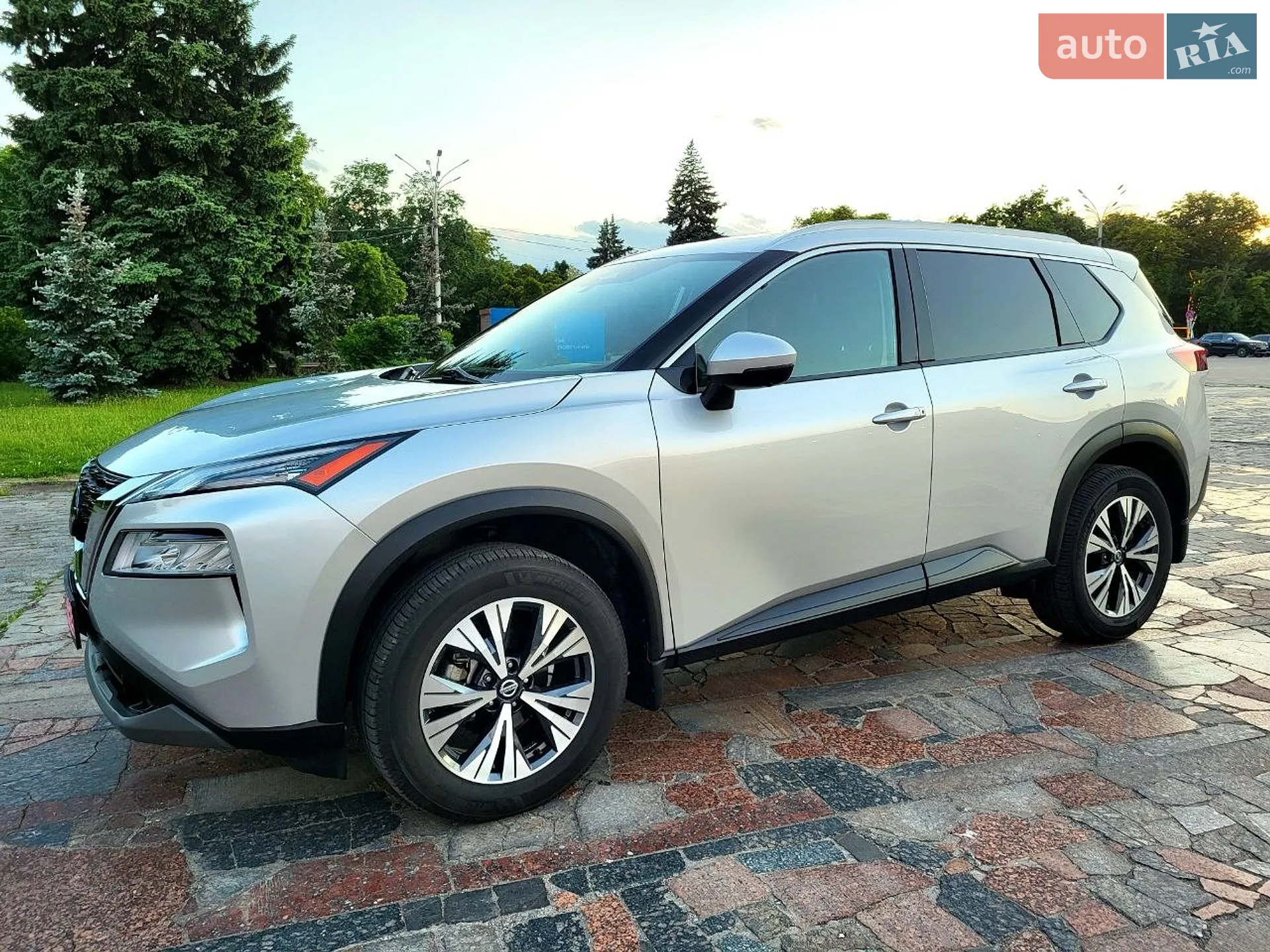 2021 Nissan Rogue - мініатюра 5