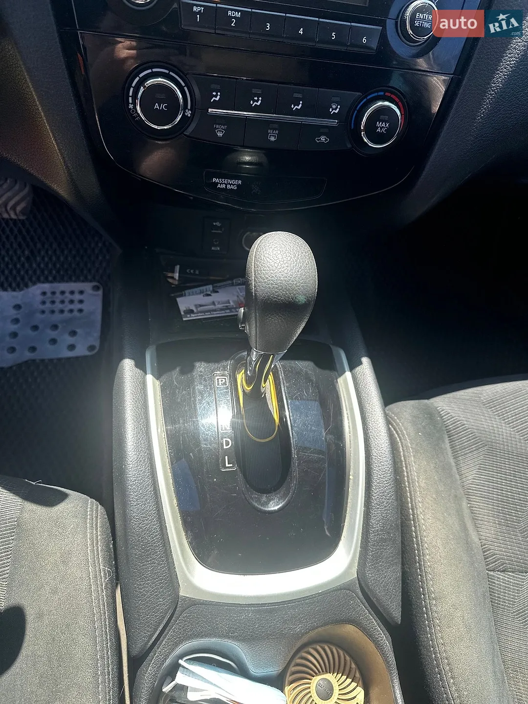 2016 Nissan Rogue - мініатюра 20