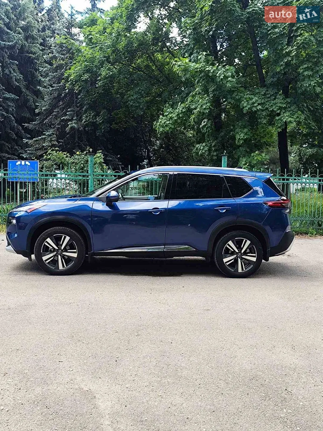 2021 Nissan Rogue - мініатюра 4