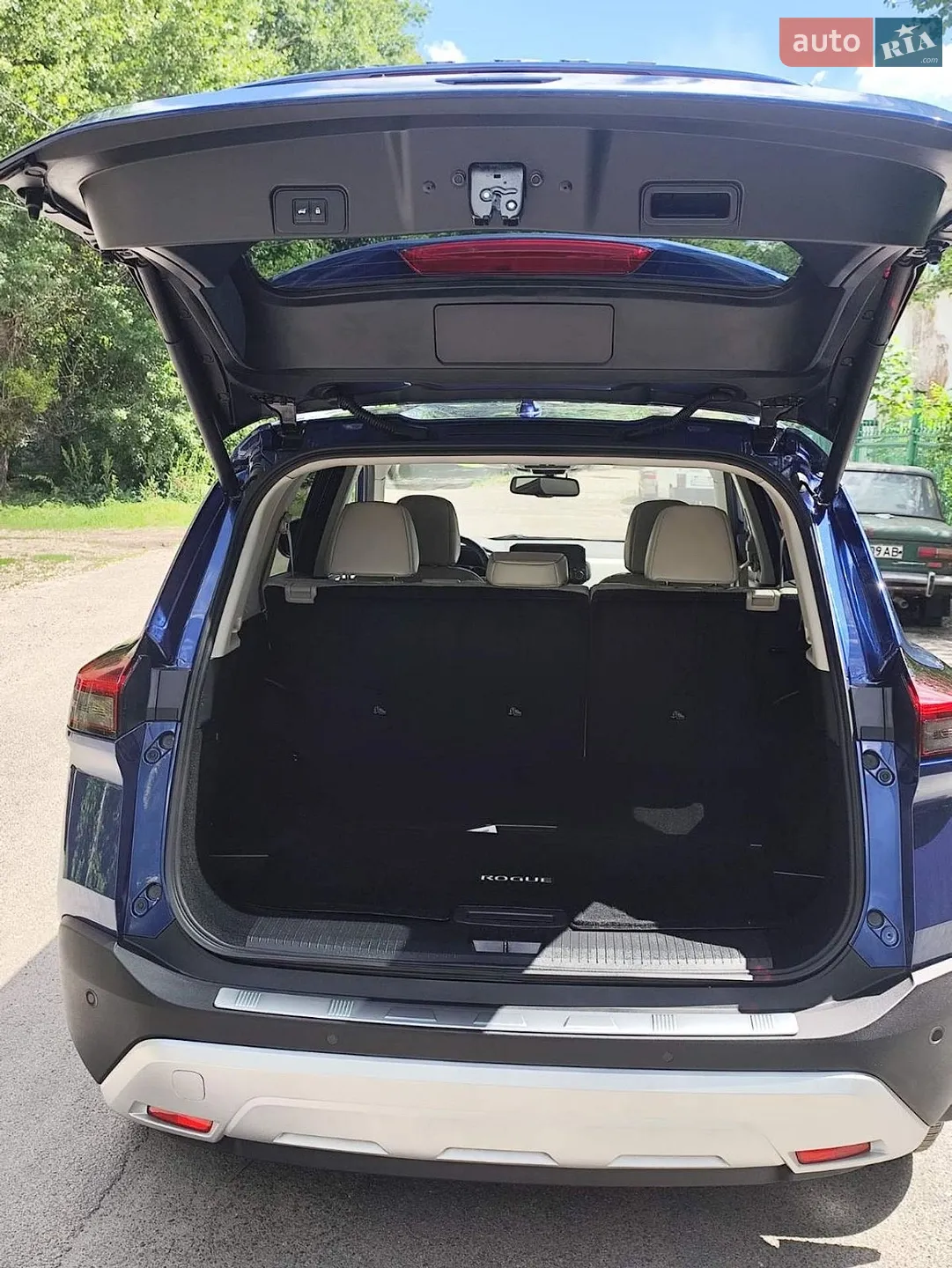 2021 Nissan Rogue - мініатюра 9