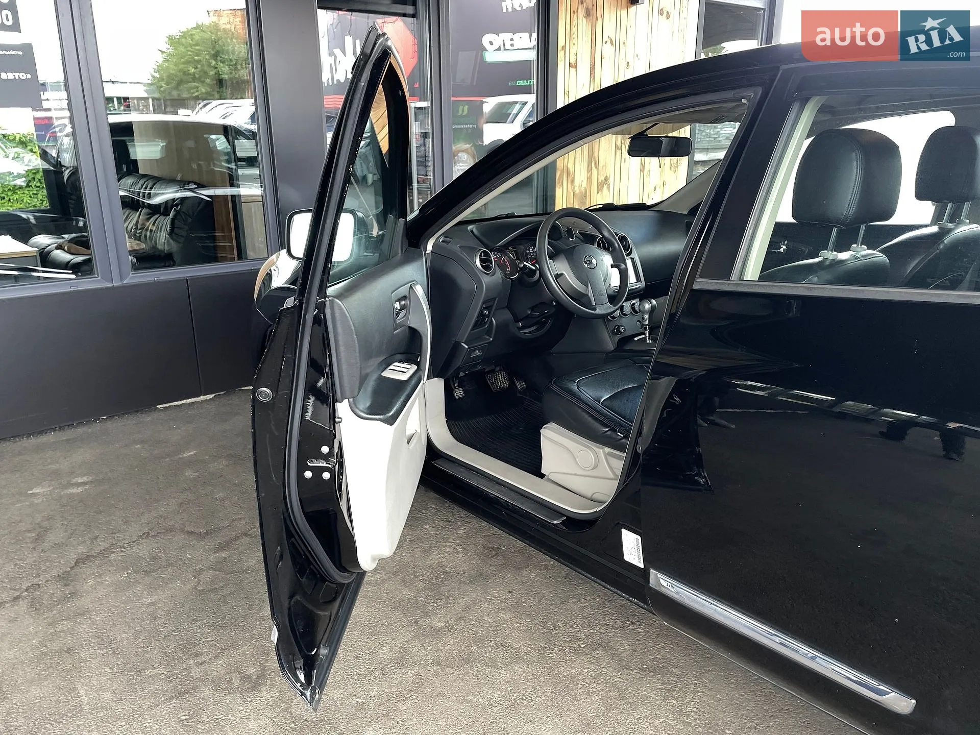 2015 Nissan Rogue - мініатюра 32