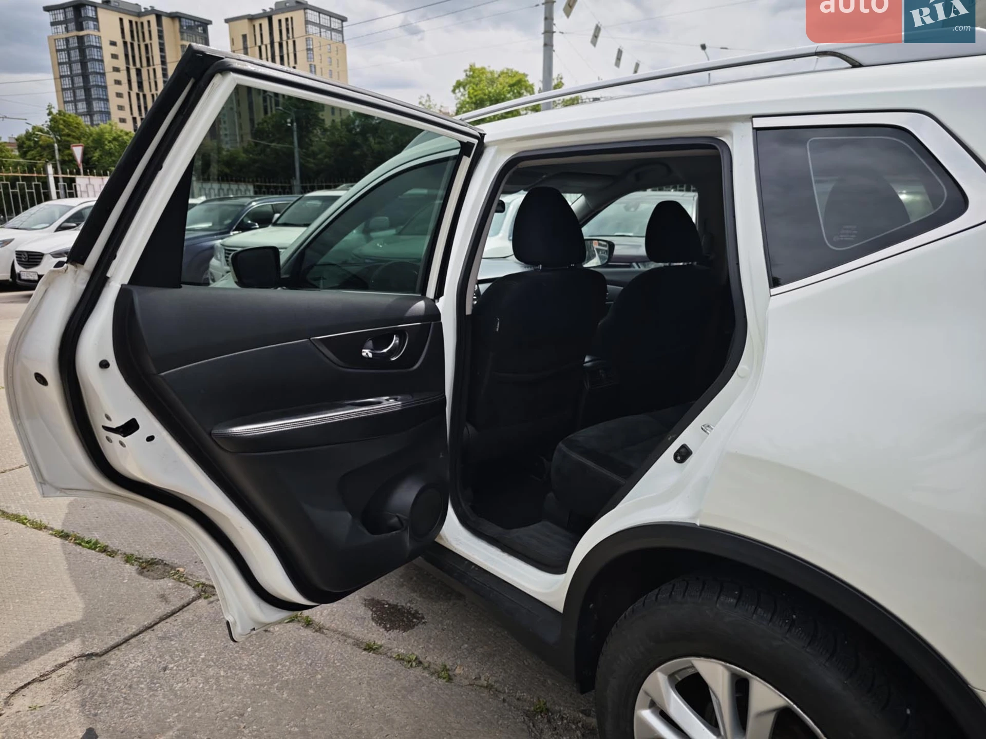 2015 Nissan Rogue - мініатюра 14