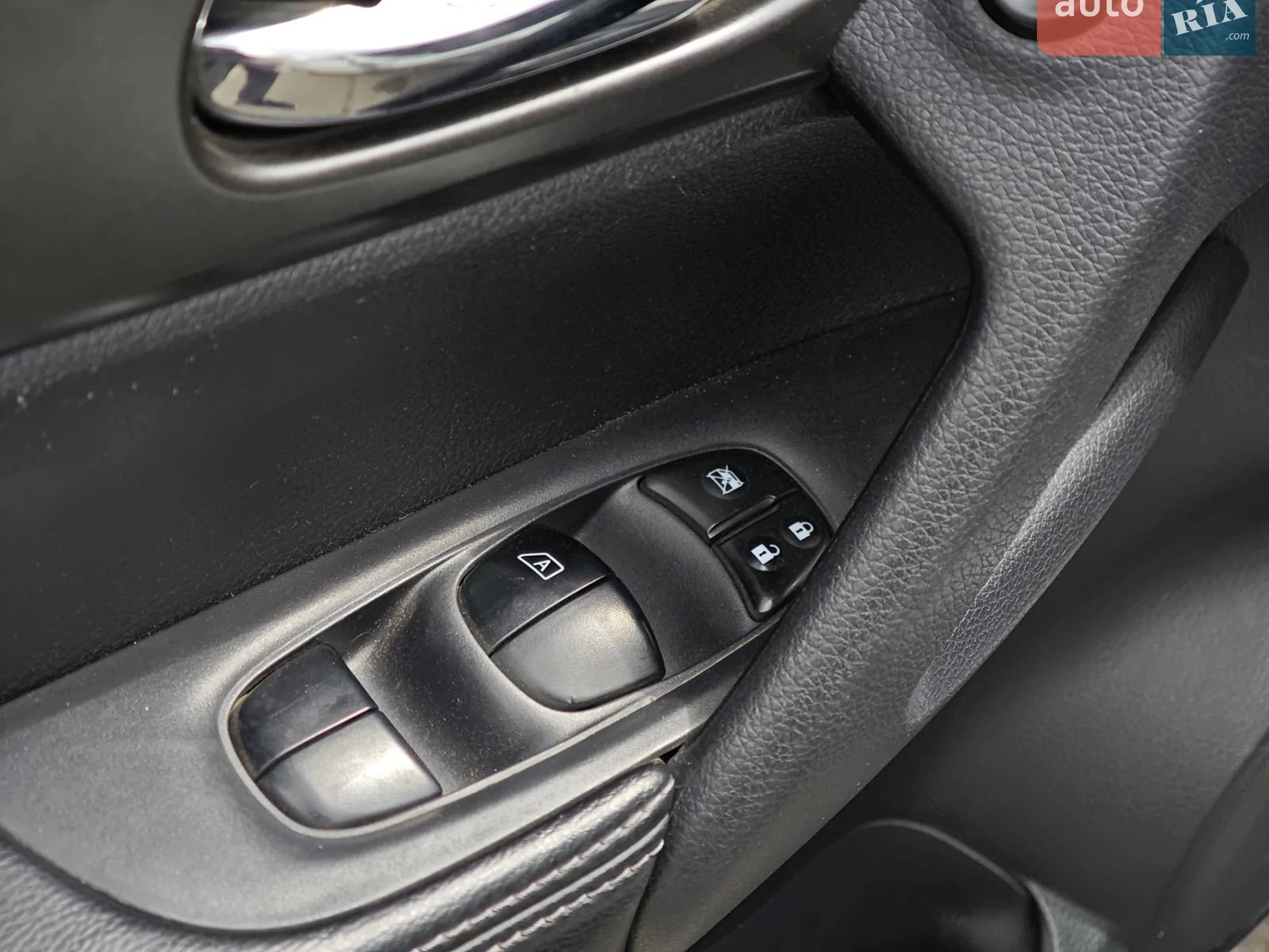 2015 Nissan Rogue - мініатюра 21