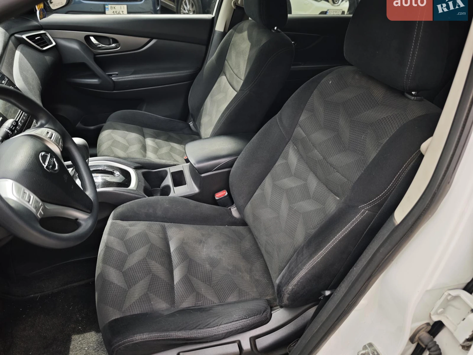 2015 Nissan Rogue - мініатюра 18