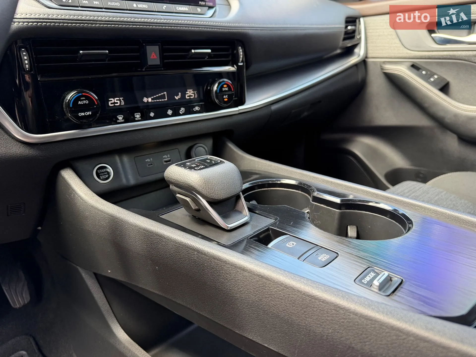 2020 Nissan Rogue - мініатюра 11