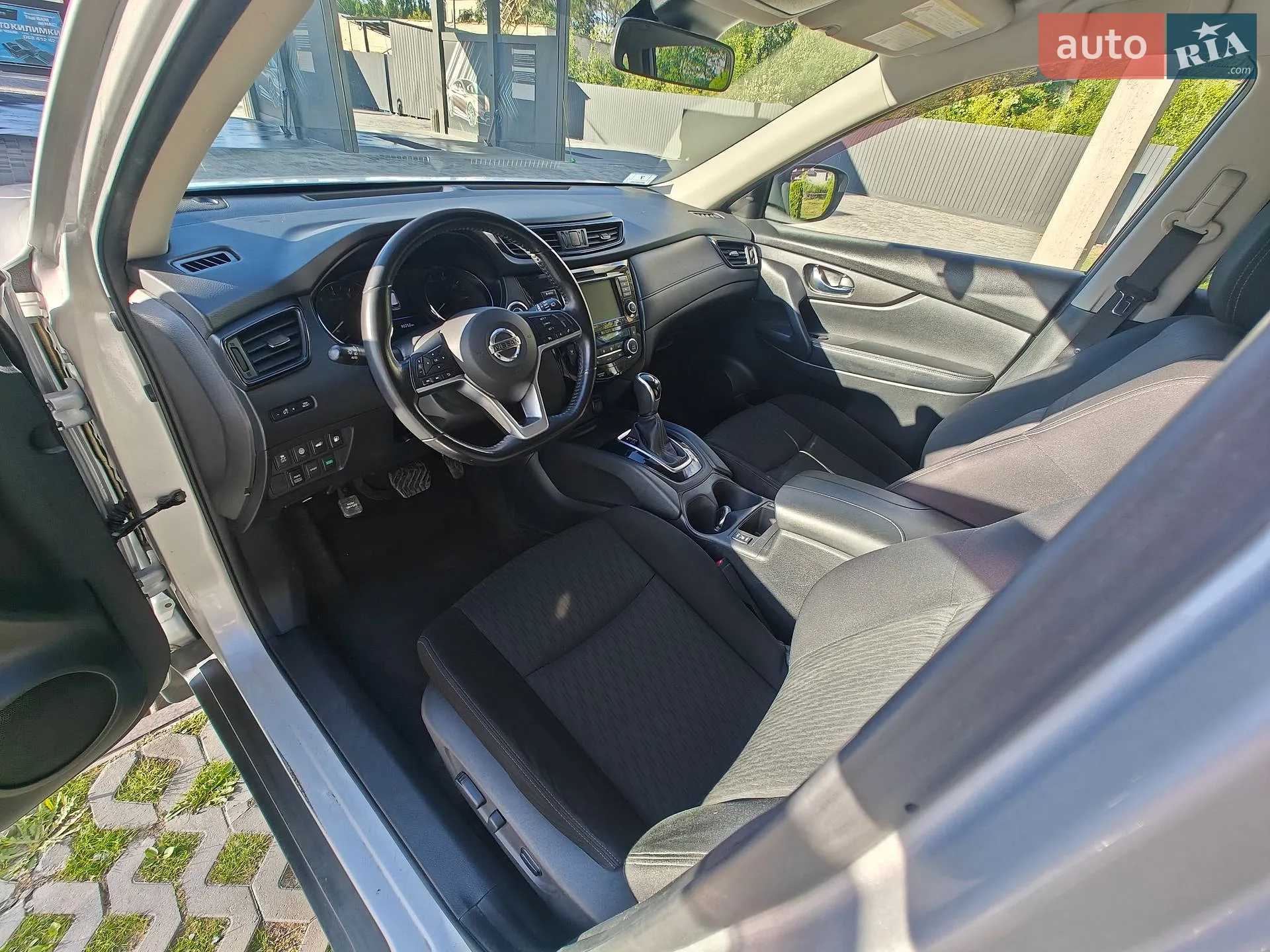2018 Nissan Rogue - мініатюра 19