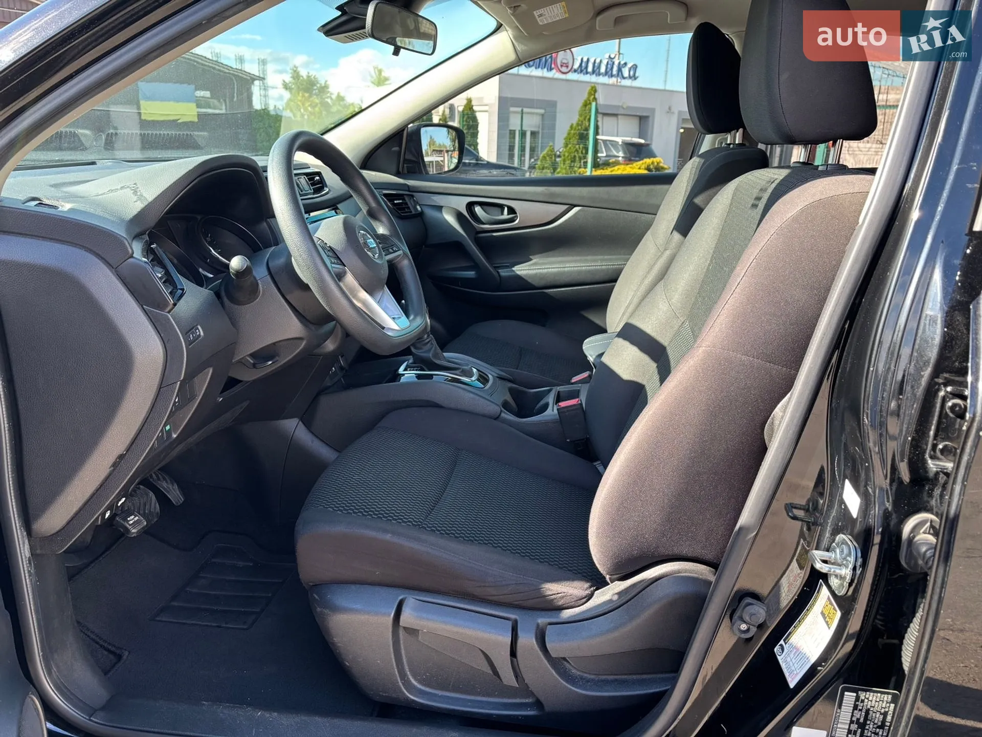 2019 Nissan Rogue - мініатюра 15