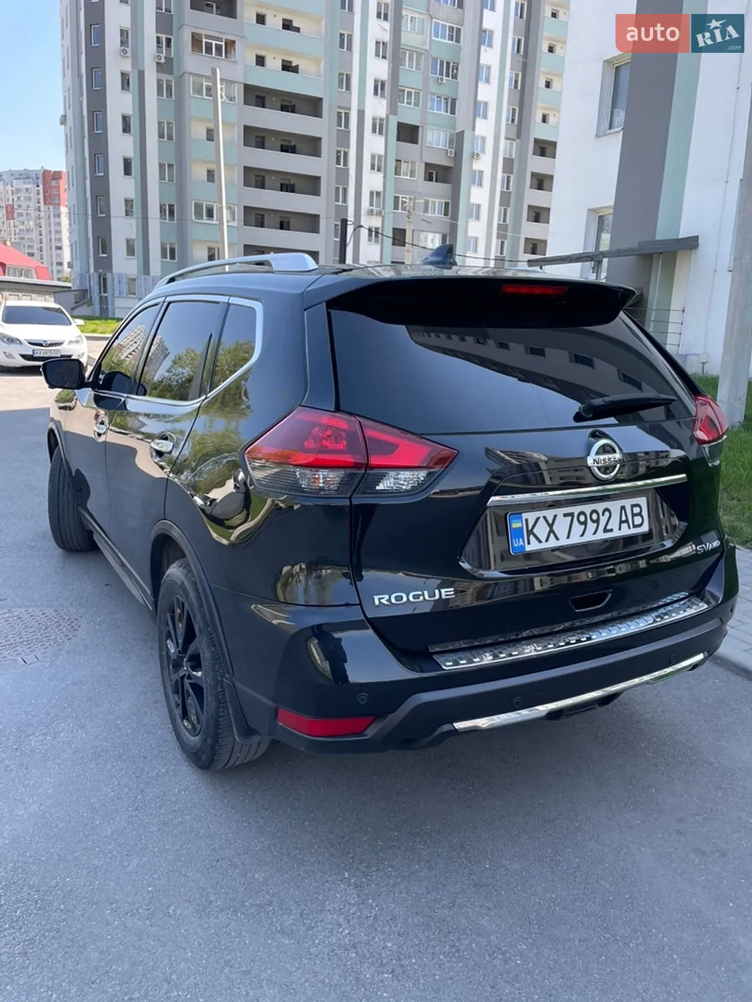 2019 Nissan Rogue - мініатюра 9