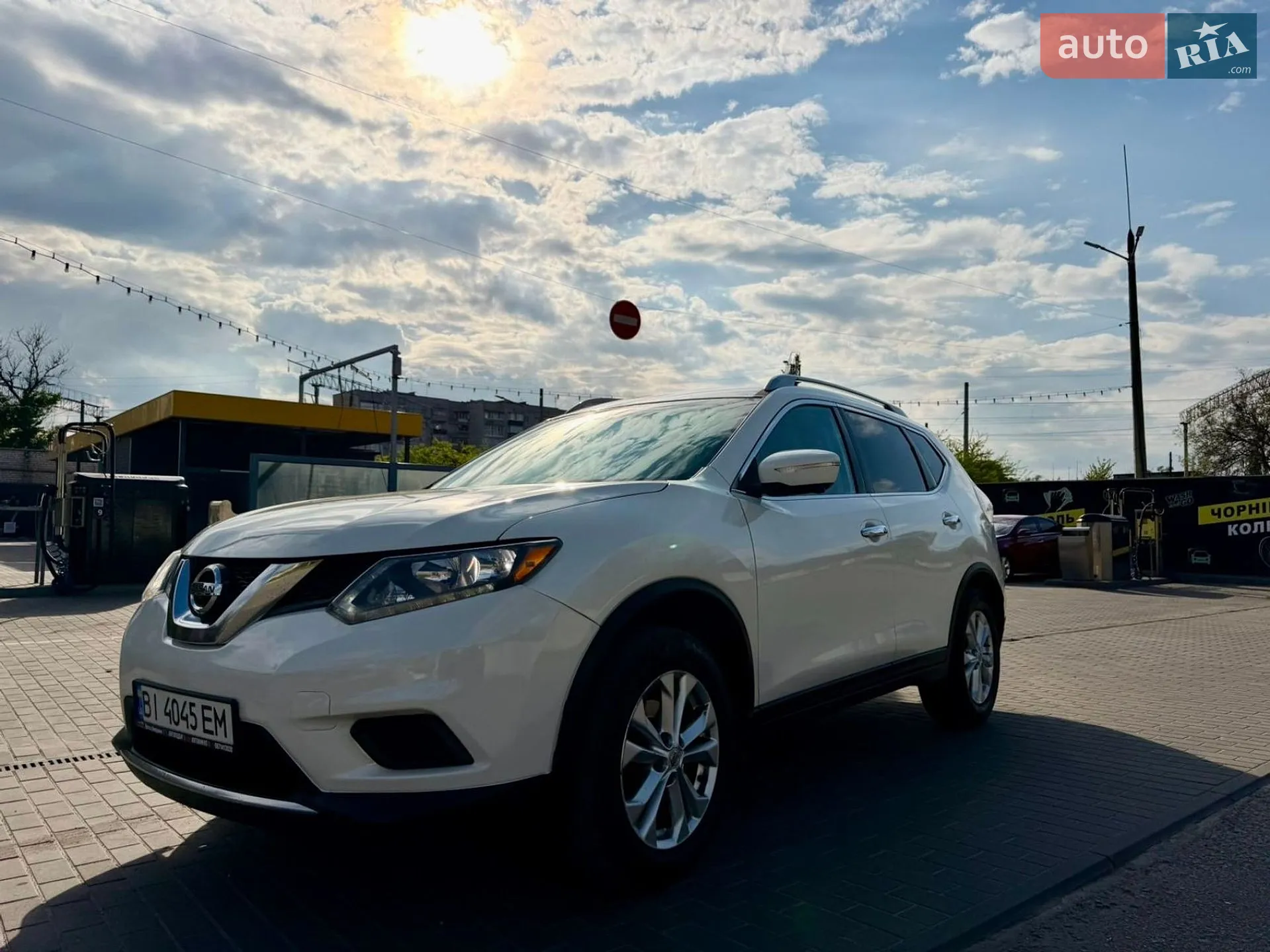 2014 Nissan Rogue - мініатюра 2