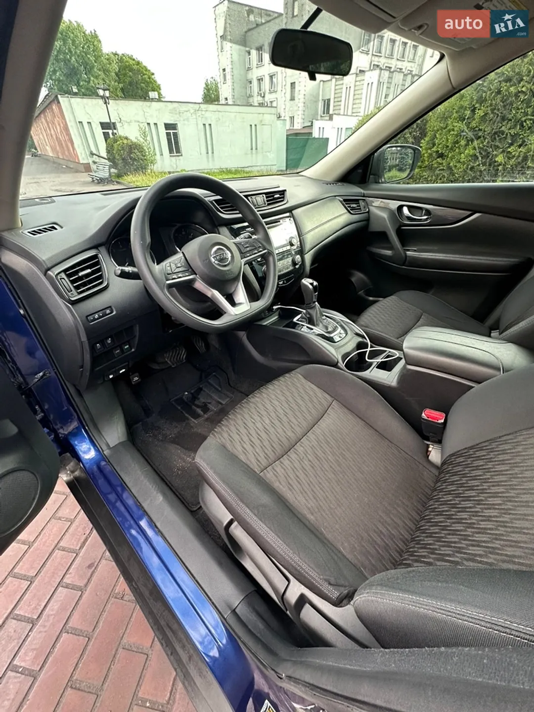 2017 Nissan Rogue - мініатюра 11