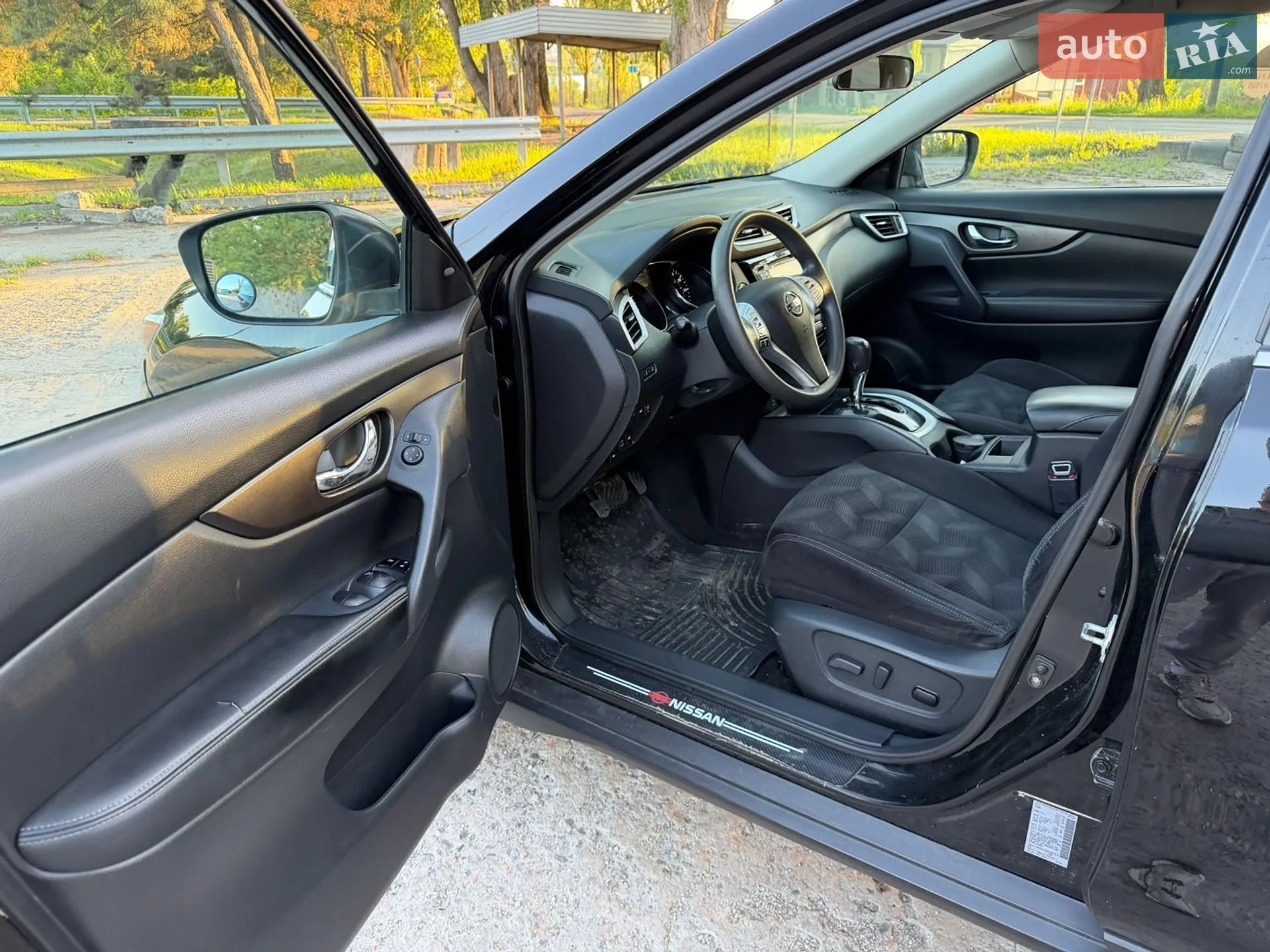 2014 Nissan Rogue - мініатюра 17