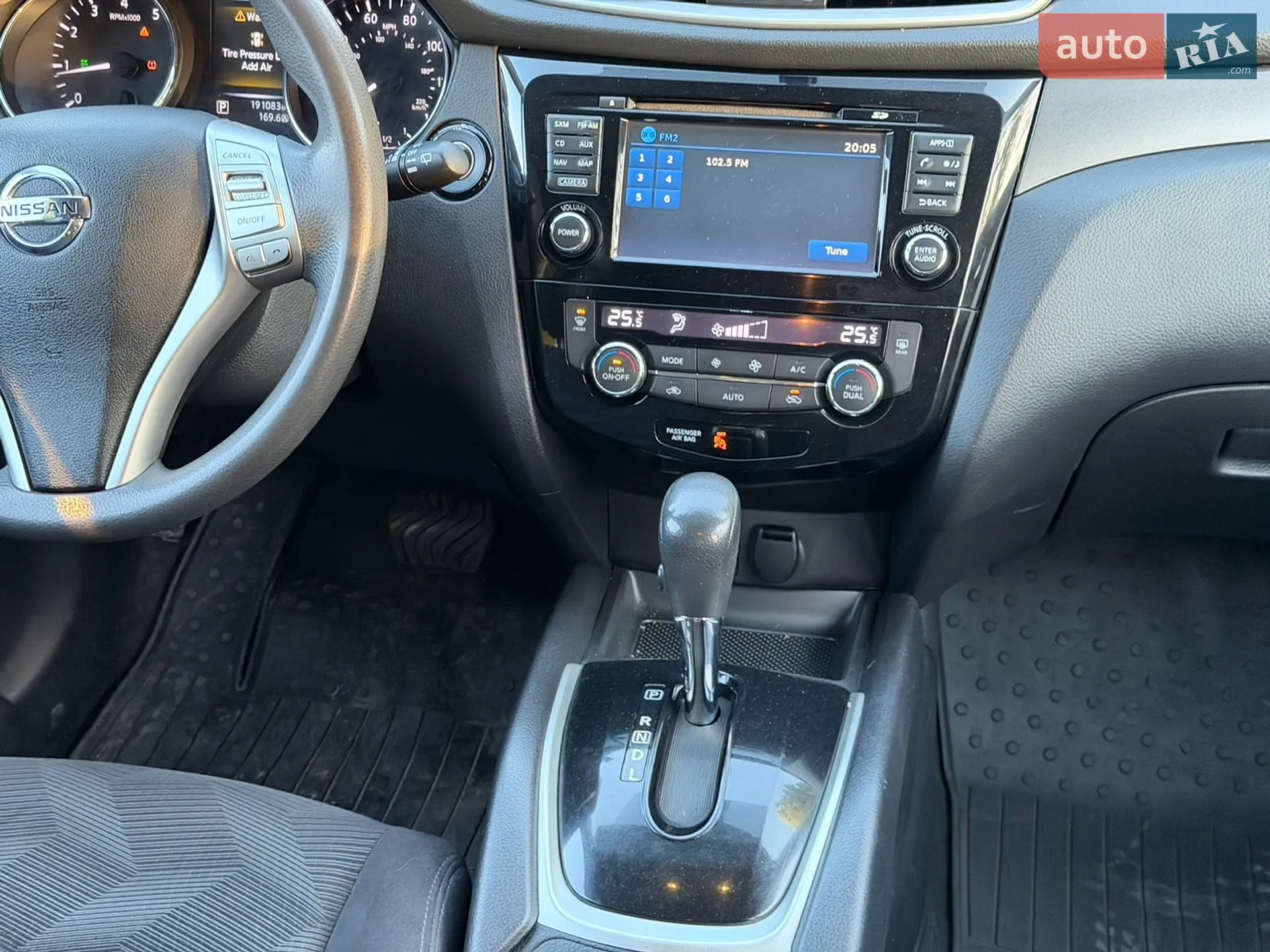 2014 Nissan Rogue - мініатюра 24