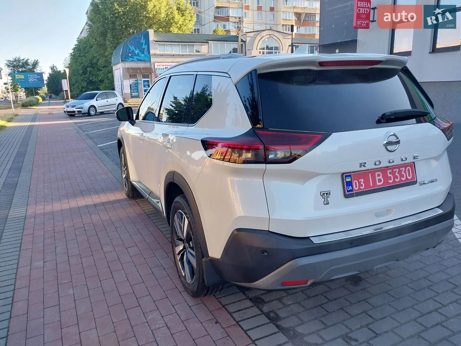 2021 Nissan Rogue - мініатюра 8